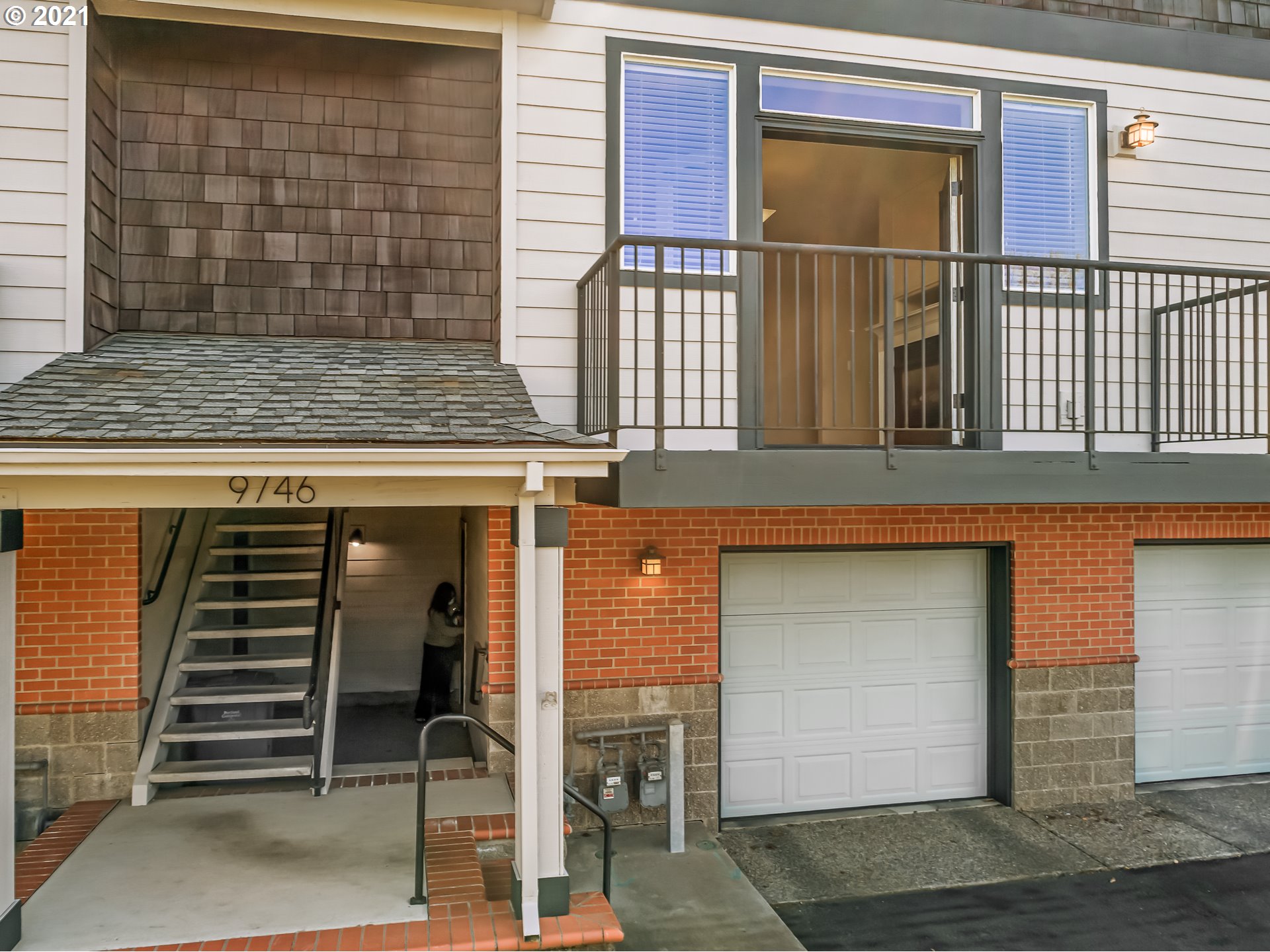 Photo #2: 21161032 Listing 
