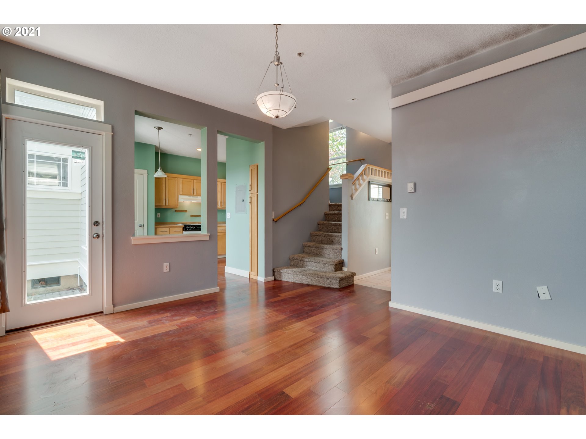 Photo #4: 21161391 Listing 