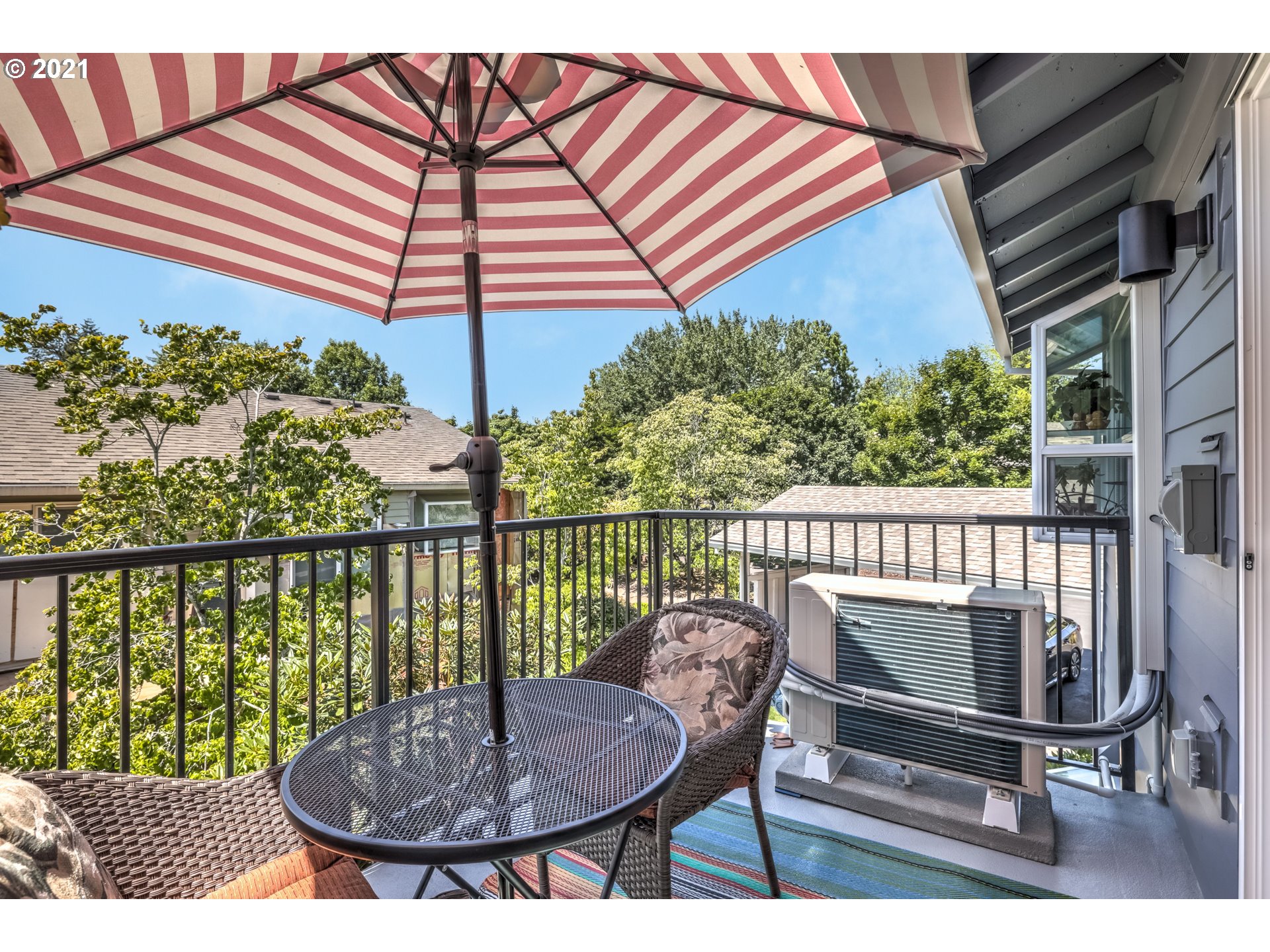 Photo #6: 21162044 Listing 