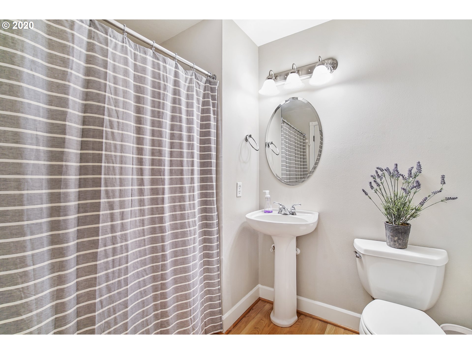 Photo #3: 21163520 Listing 