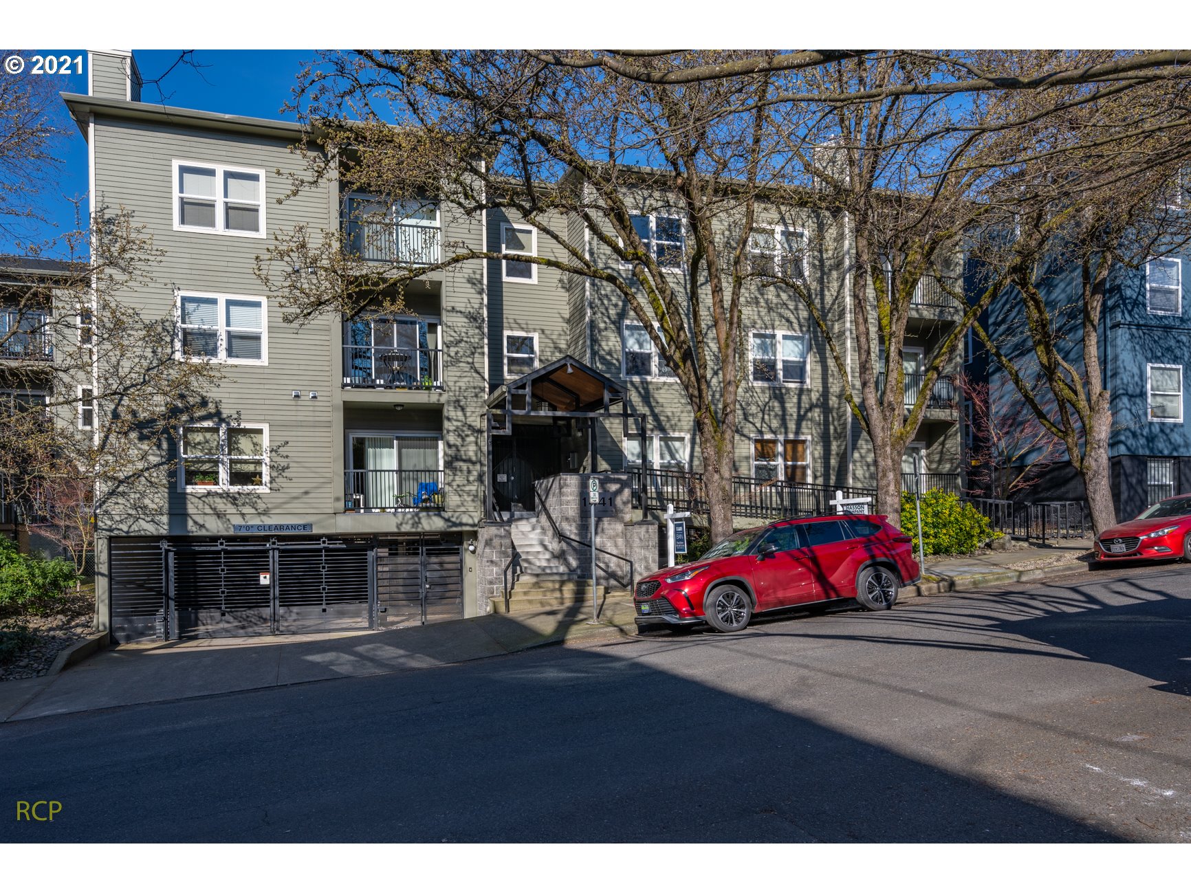 MLS: 21164896 Condo For Sale