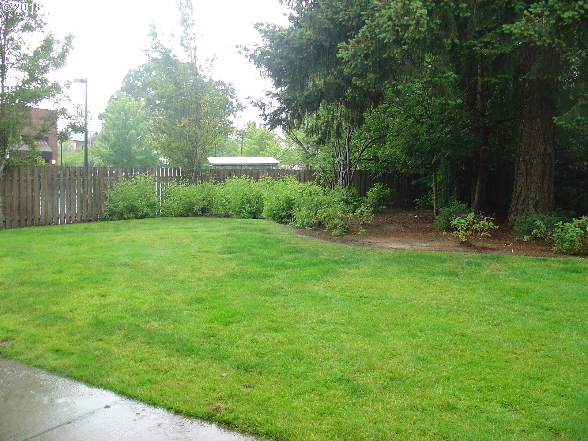 Photo #5: 21168569 Listing 