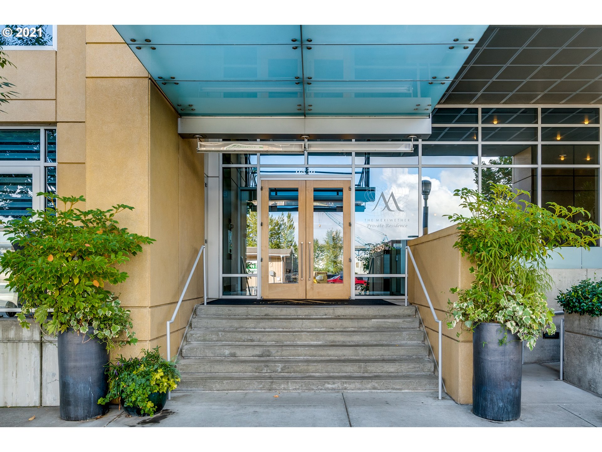 Photo #4: 21173826 Listing 