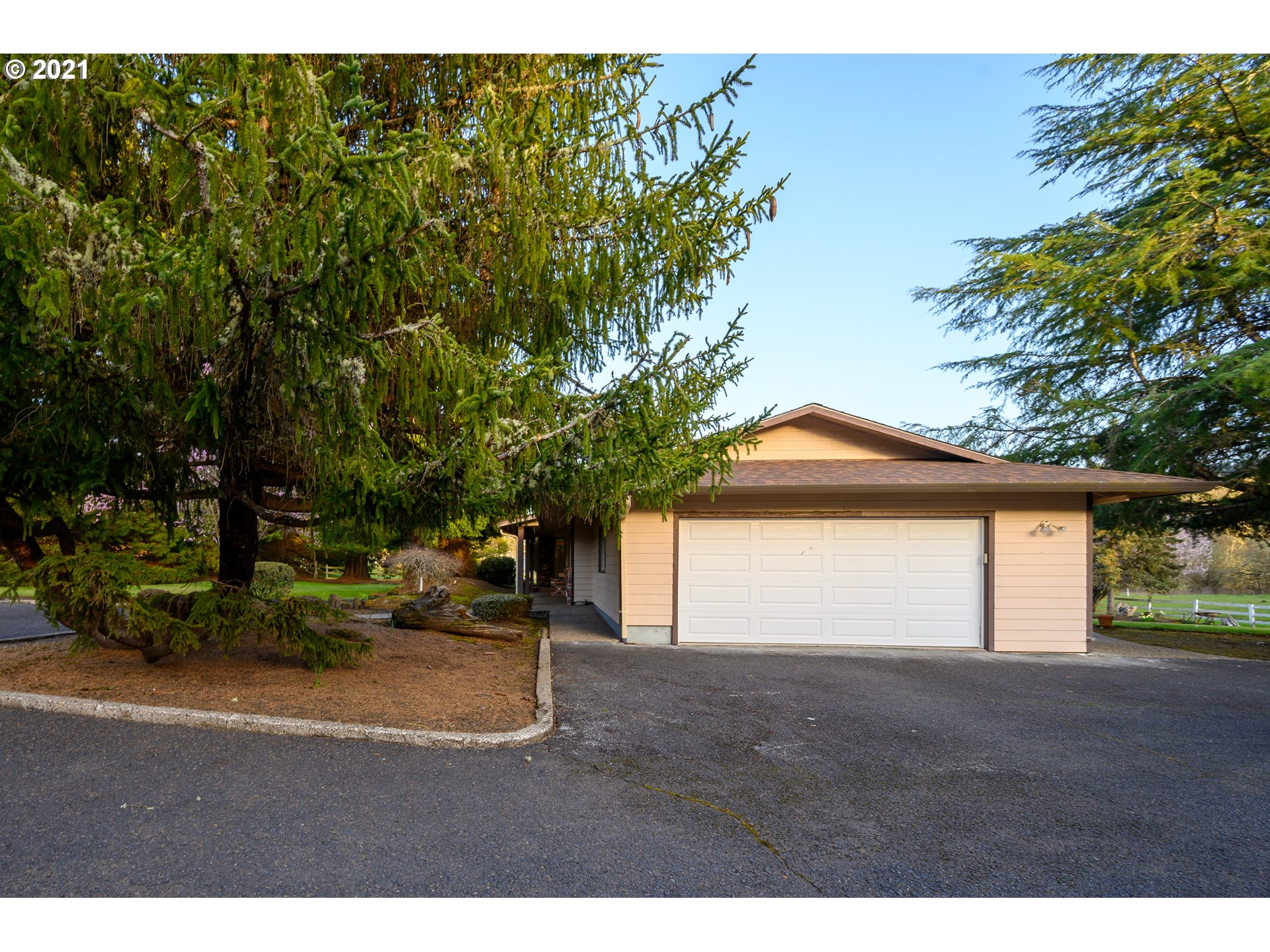 14501 Baker Creek Rd , Mcminnville, OR 97128 MLS21173945 For Sale 774