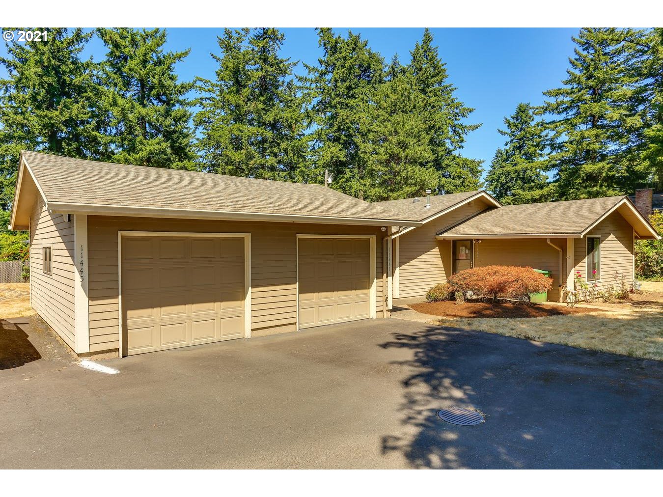 Photo #2: 21174105 Listing 