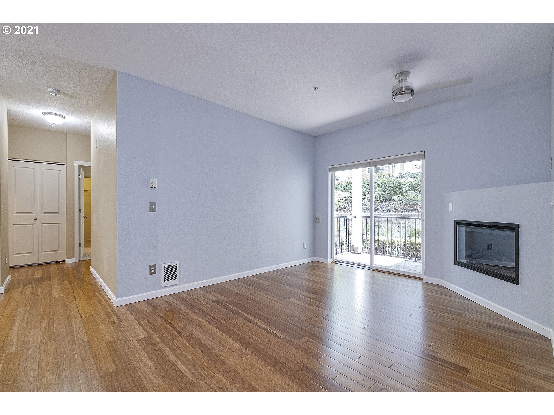 Photo #3: 21176366 Listing 
