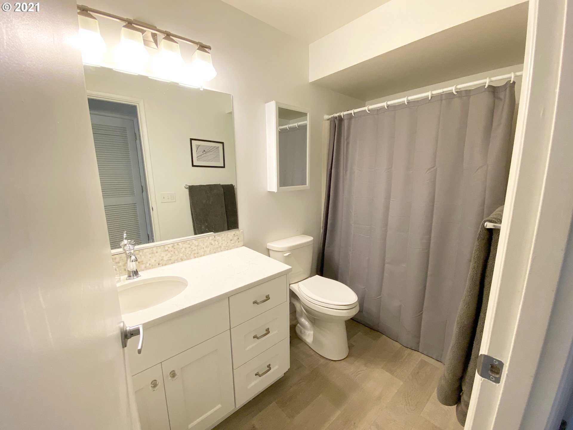 Photo #6: 21177223 Listing 