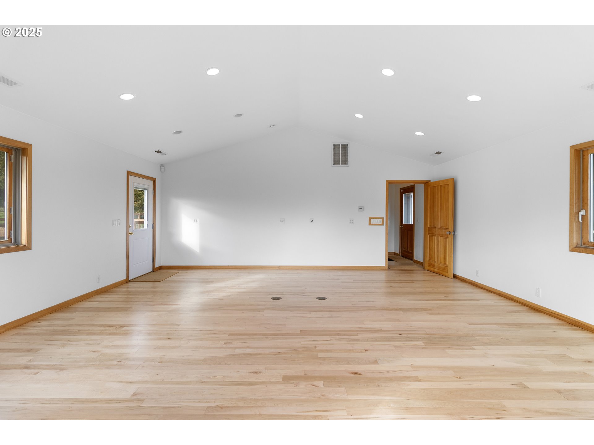 9325 NE WORDEN HILL RD, Dundee, OR, 97115