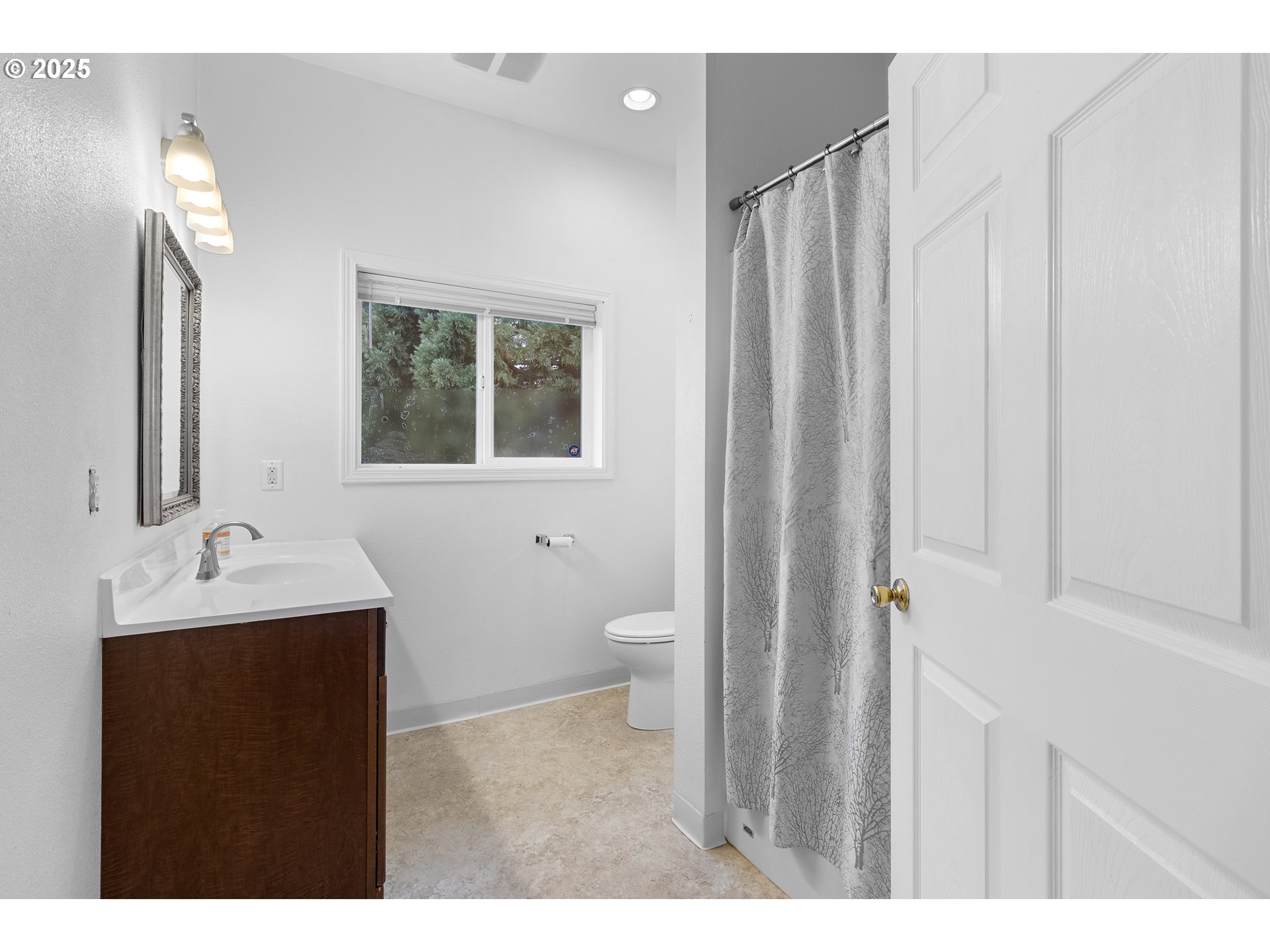 9325 NE WORDEN HILL RD, Dundee, OR, 97115