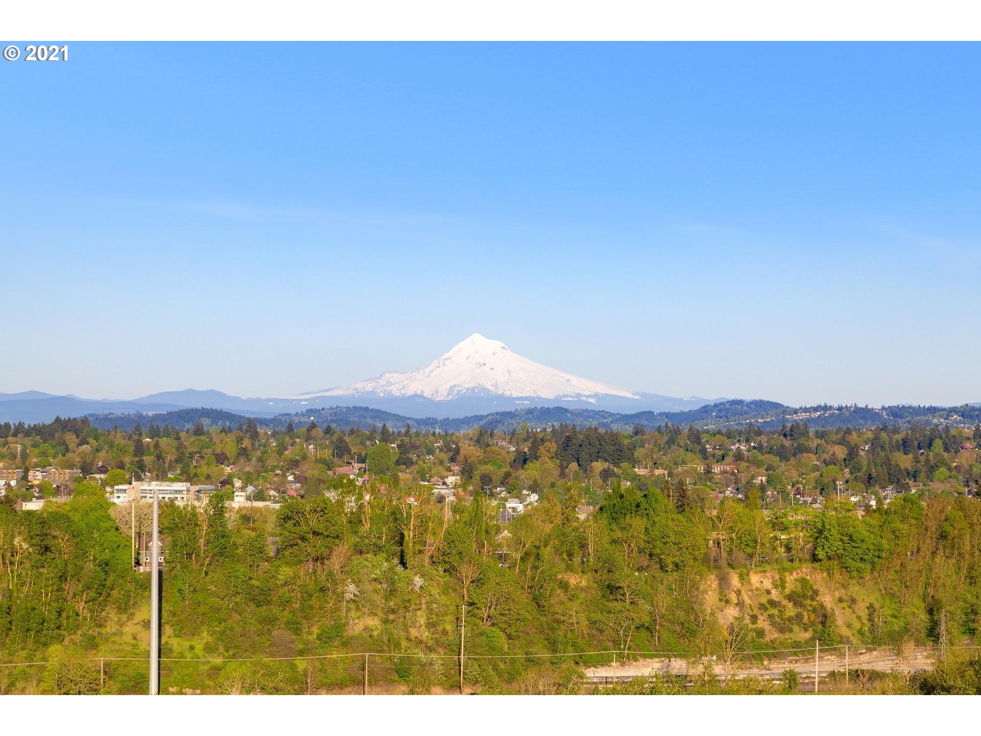 Photo #2: 21178108 Listing 