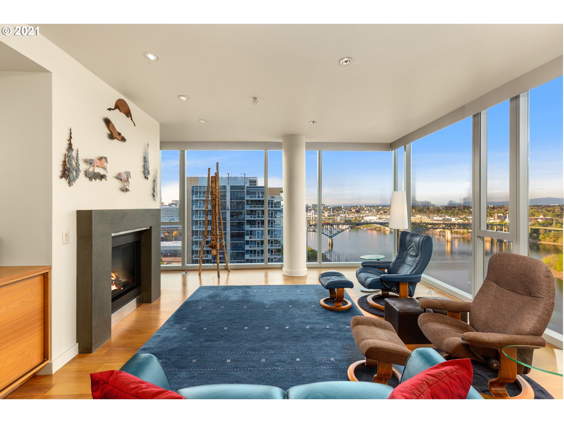 Photo #4: 21178108 Listing 