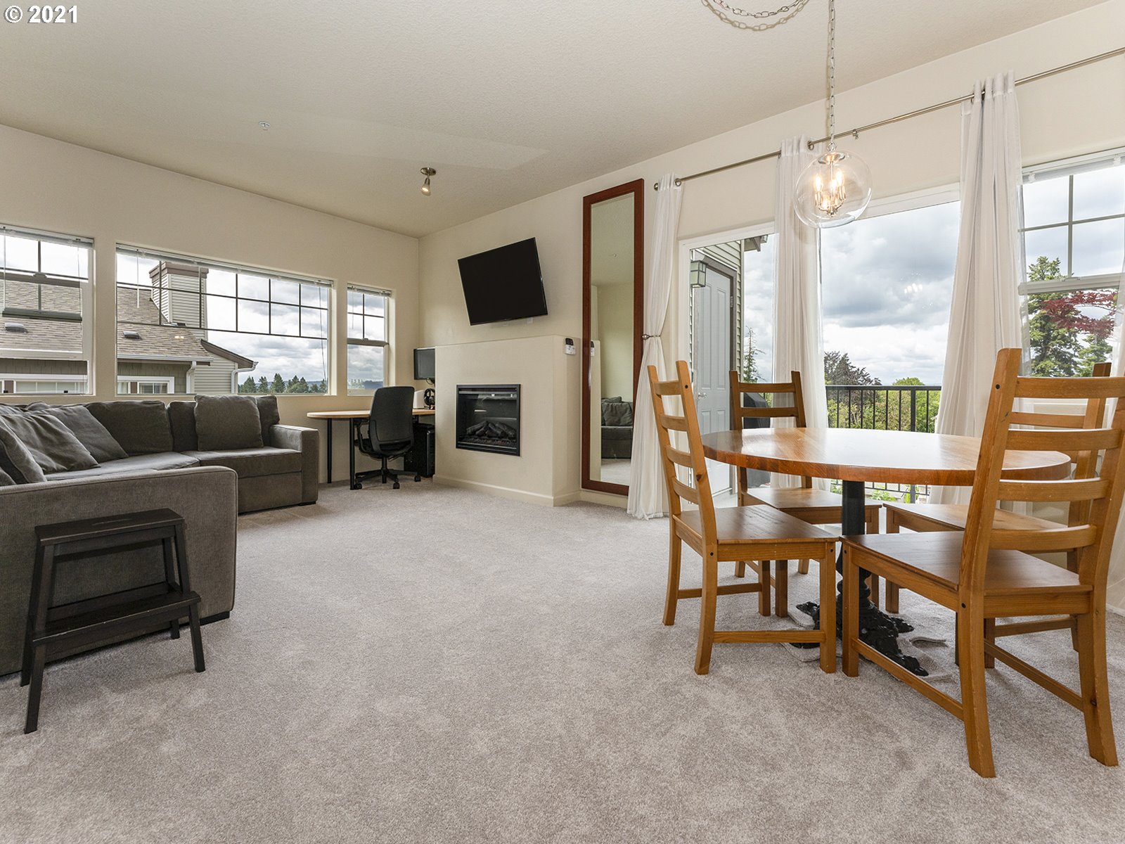 Photo #4: 21179465 Listing 