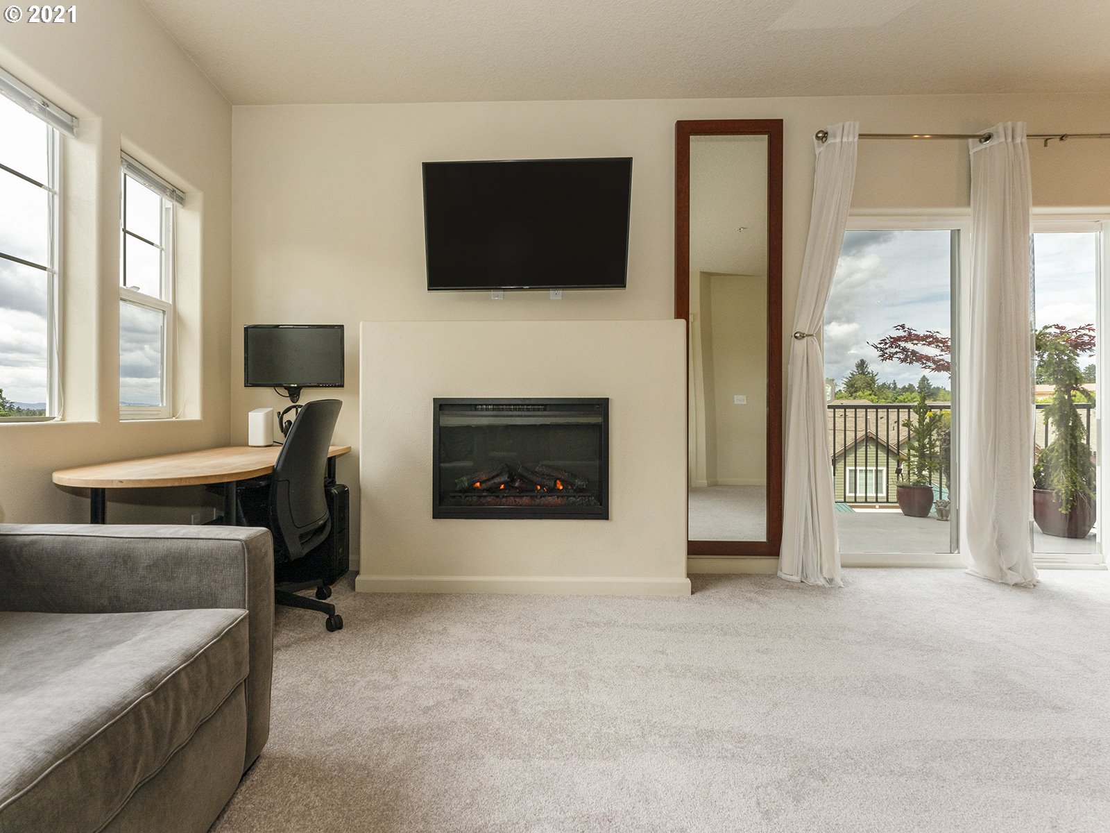 Photo #5: 21179465 Listing 