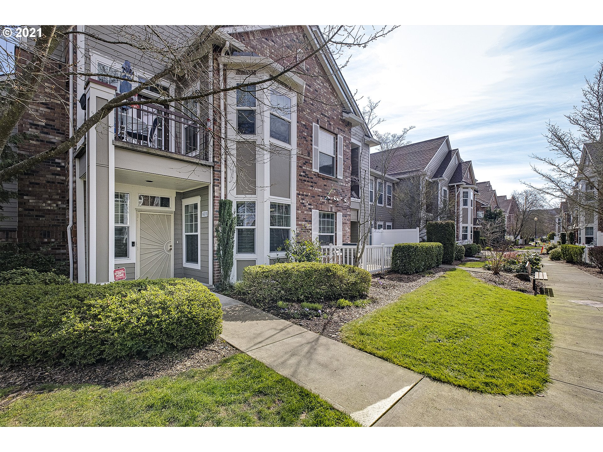Photo #2: 21190185 Listing 