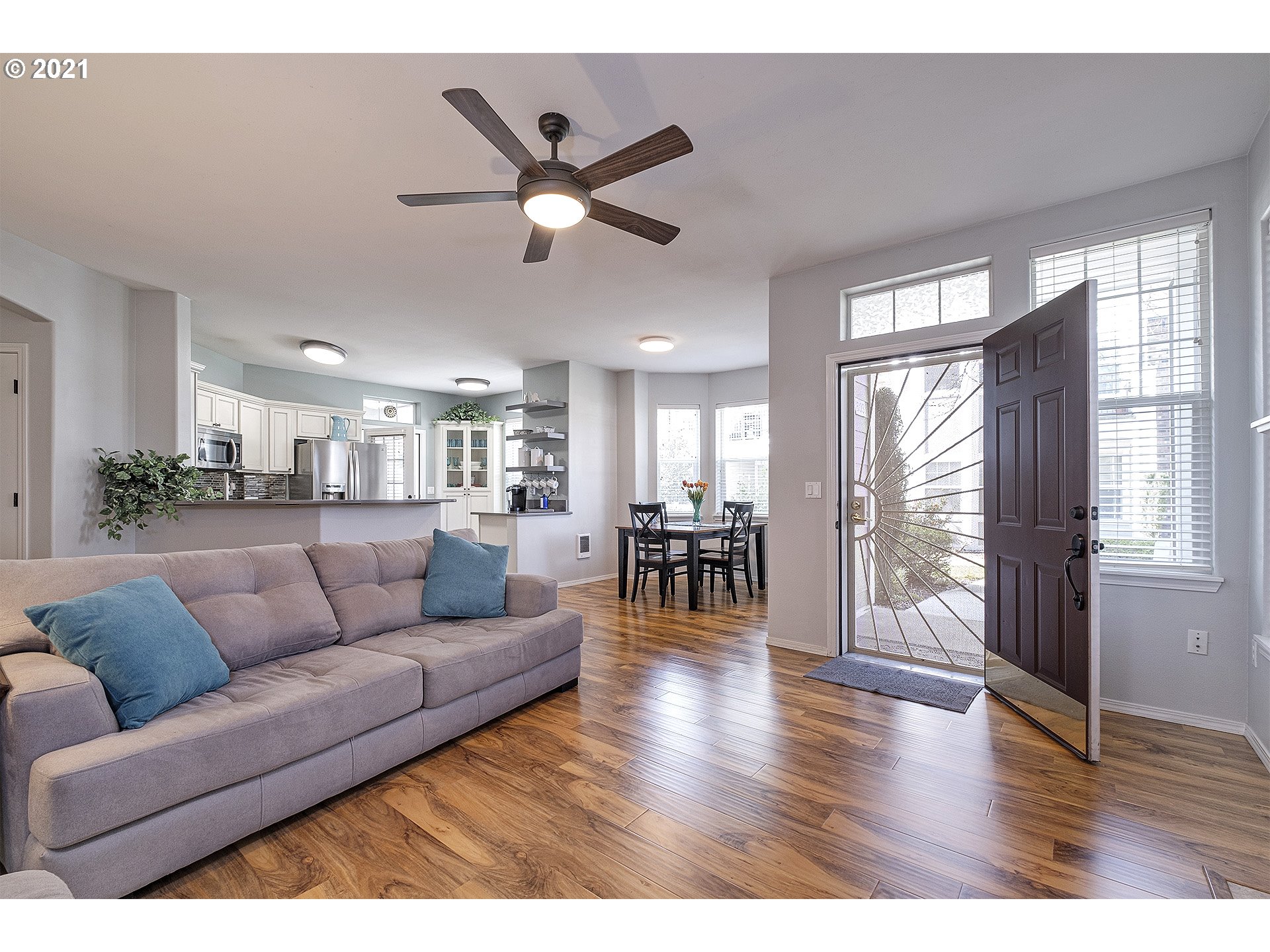 Photo #3: 21190185 Listing 