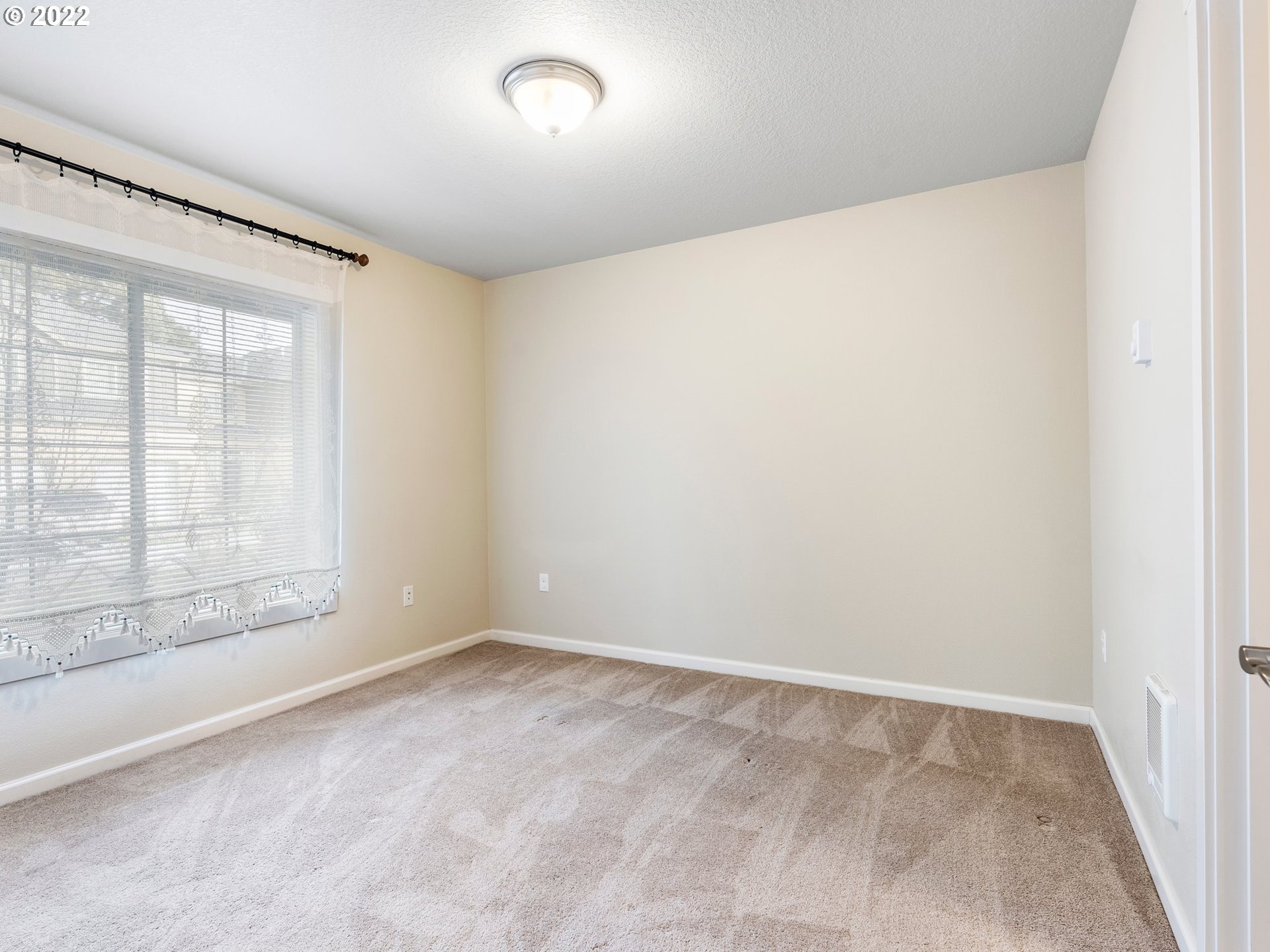 Photo #2: 21190770 Listing 