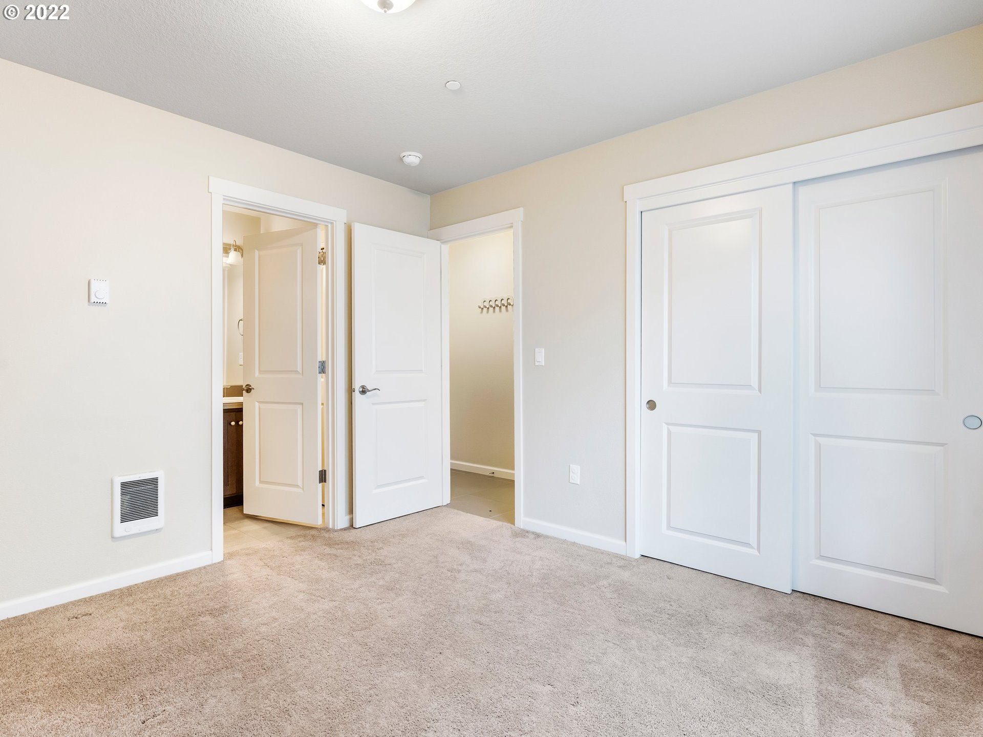 Photo #3: 21190770 Listing 
