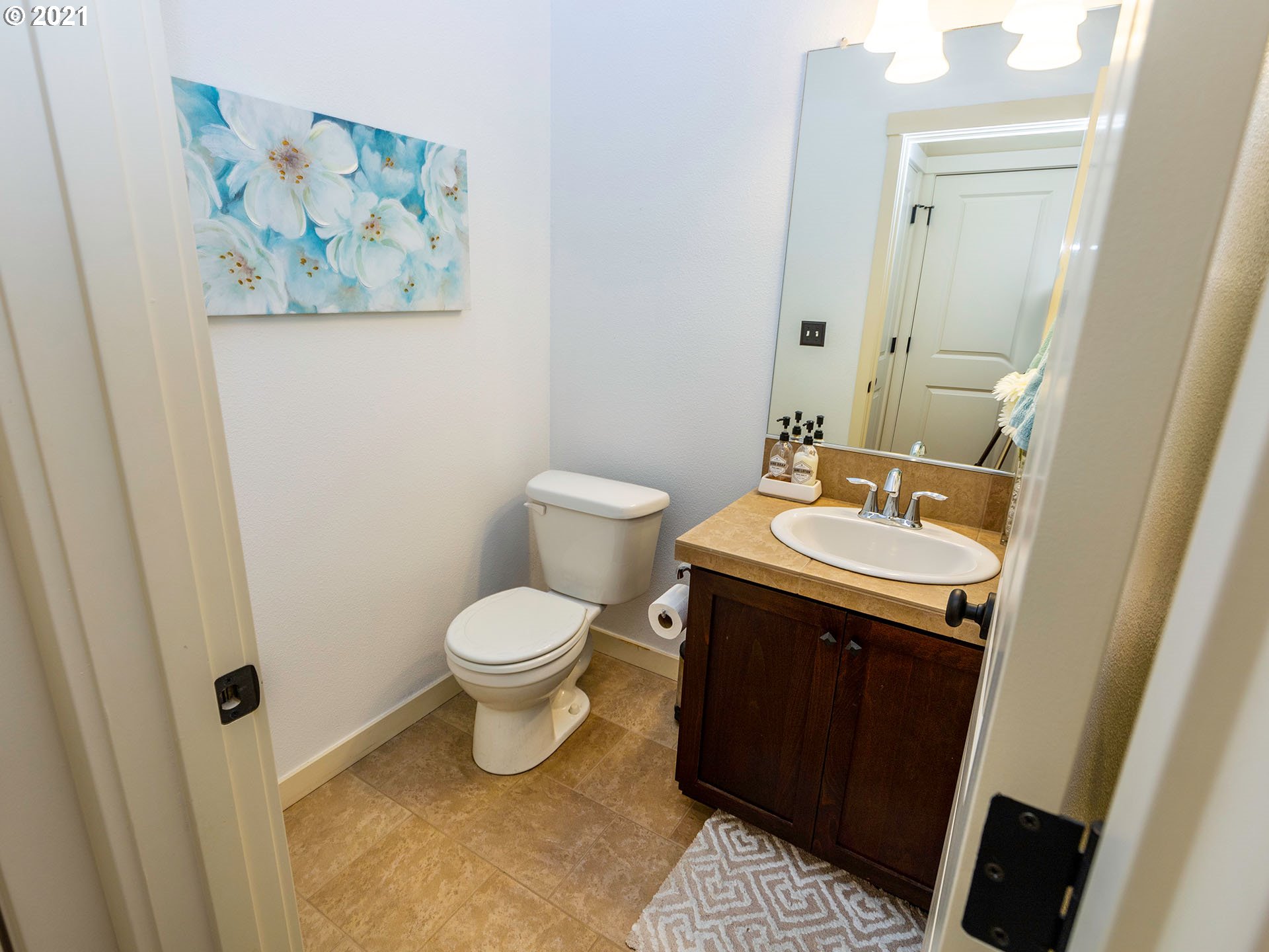 Photo #3: 21193533 Listing 