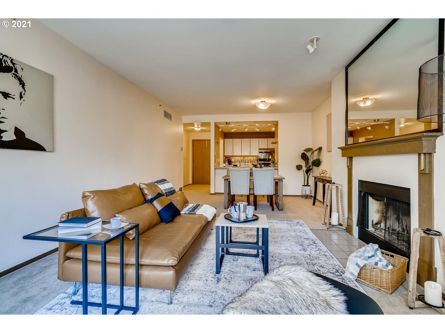 Photo #6: 21194408 Listing 