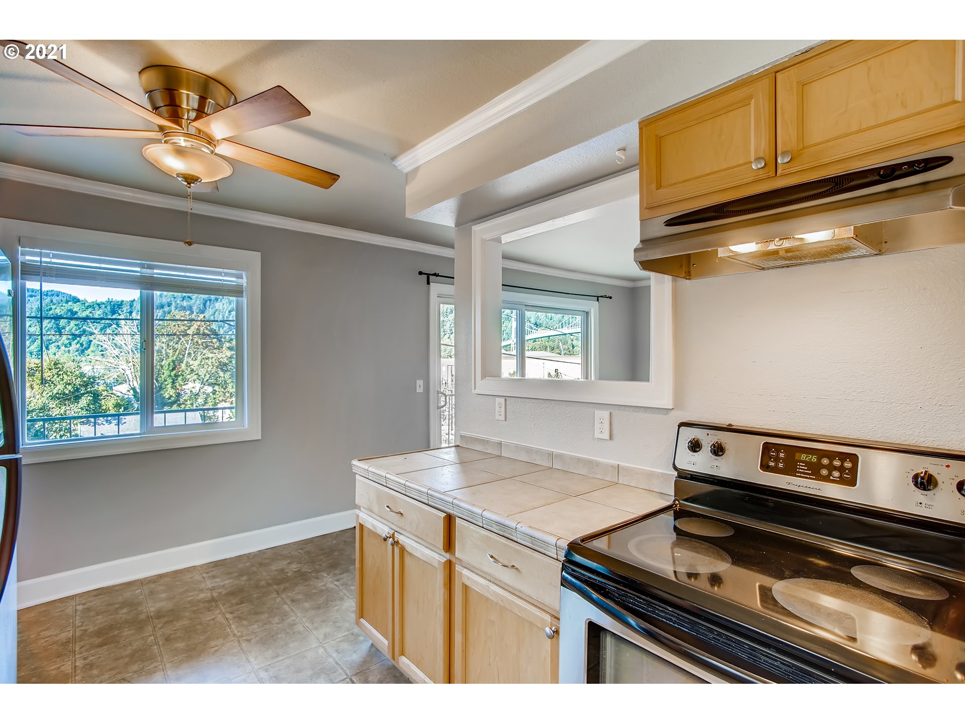 Photo #6: 21198663 Listing 