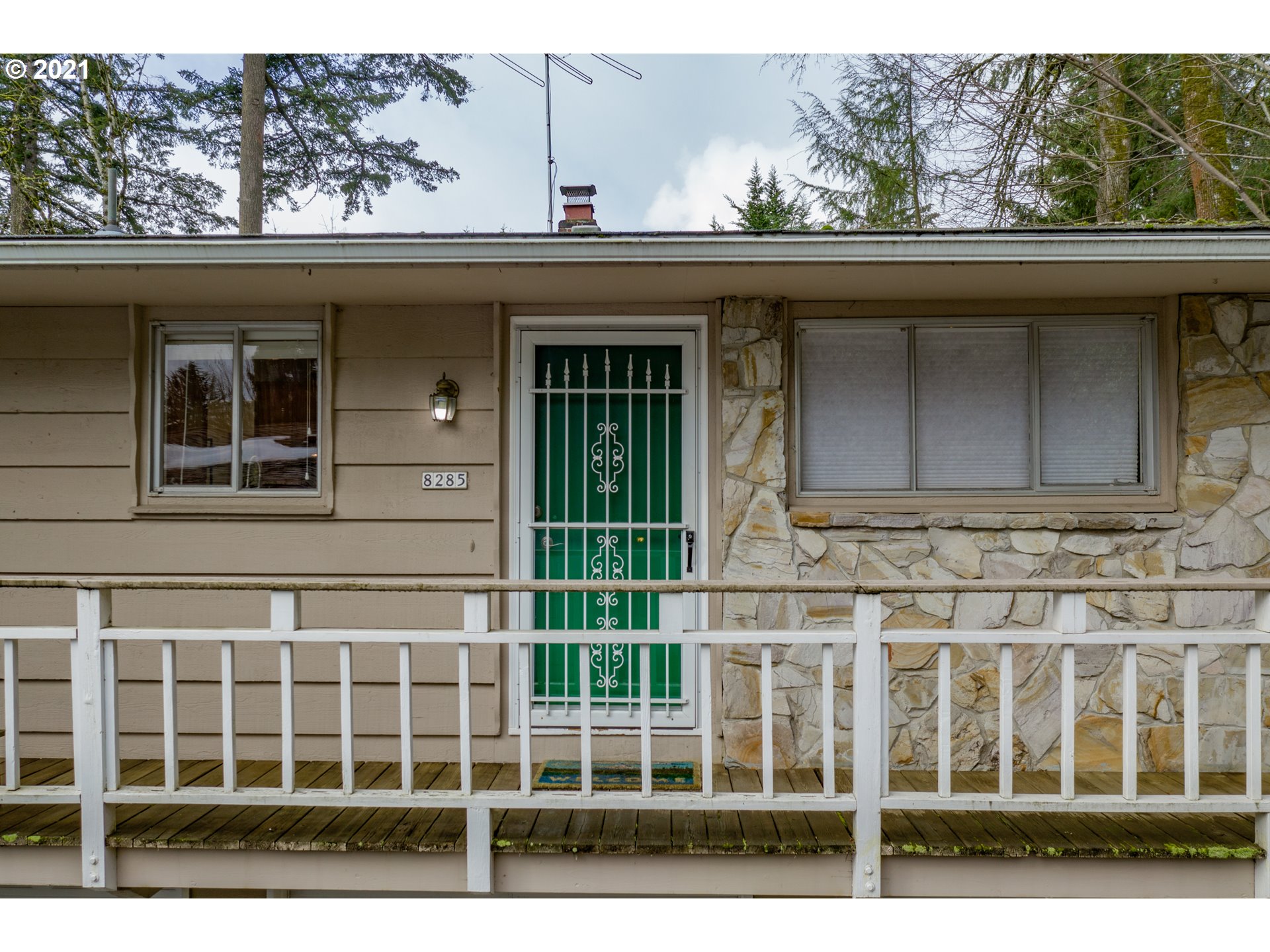 Photo #3: 21201683 Listing 