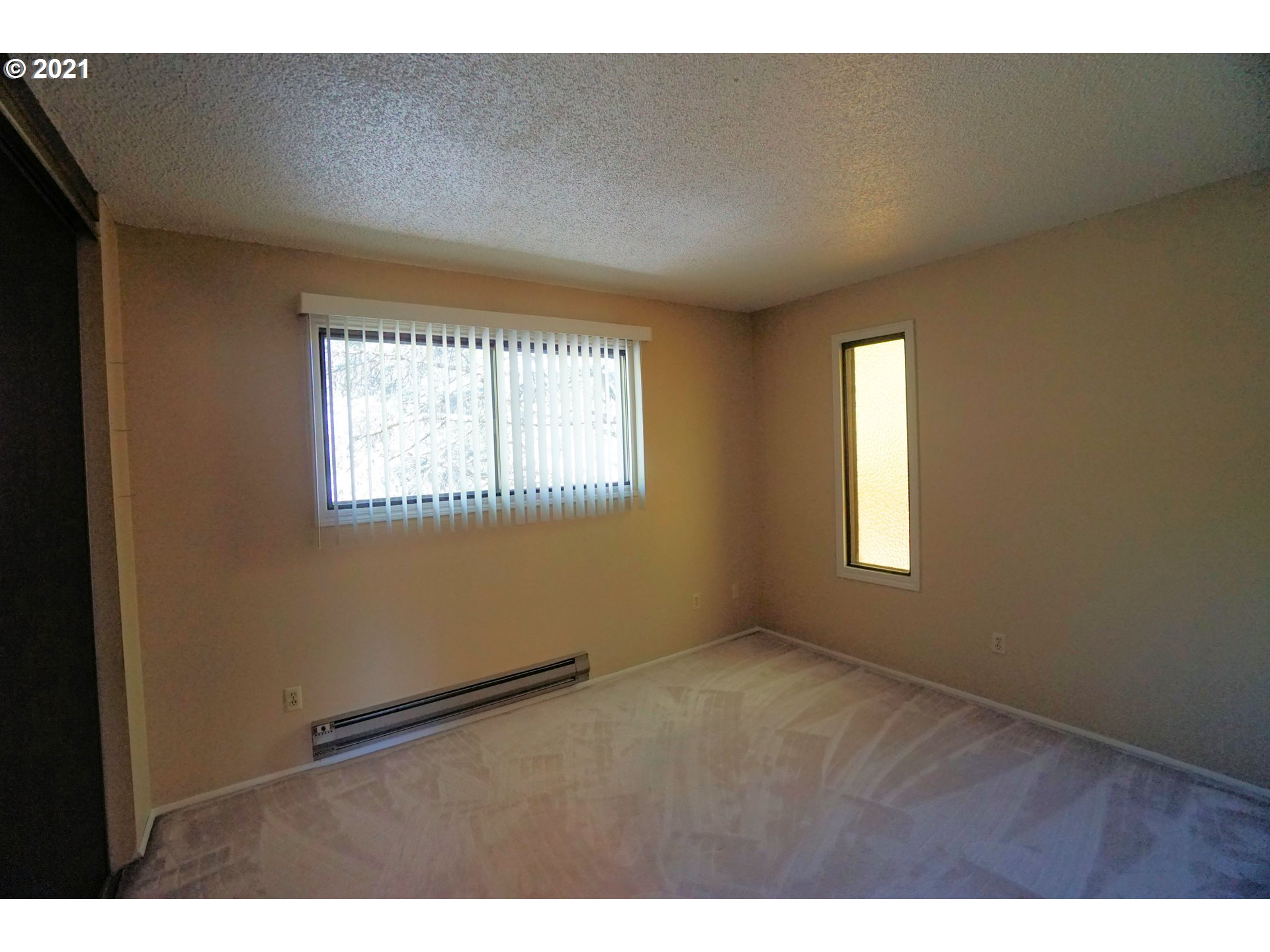 Photo #2: 21203102 Listing 