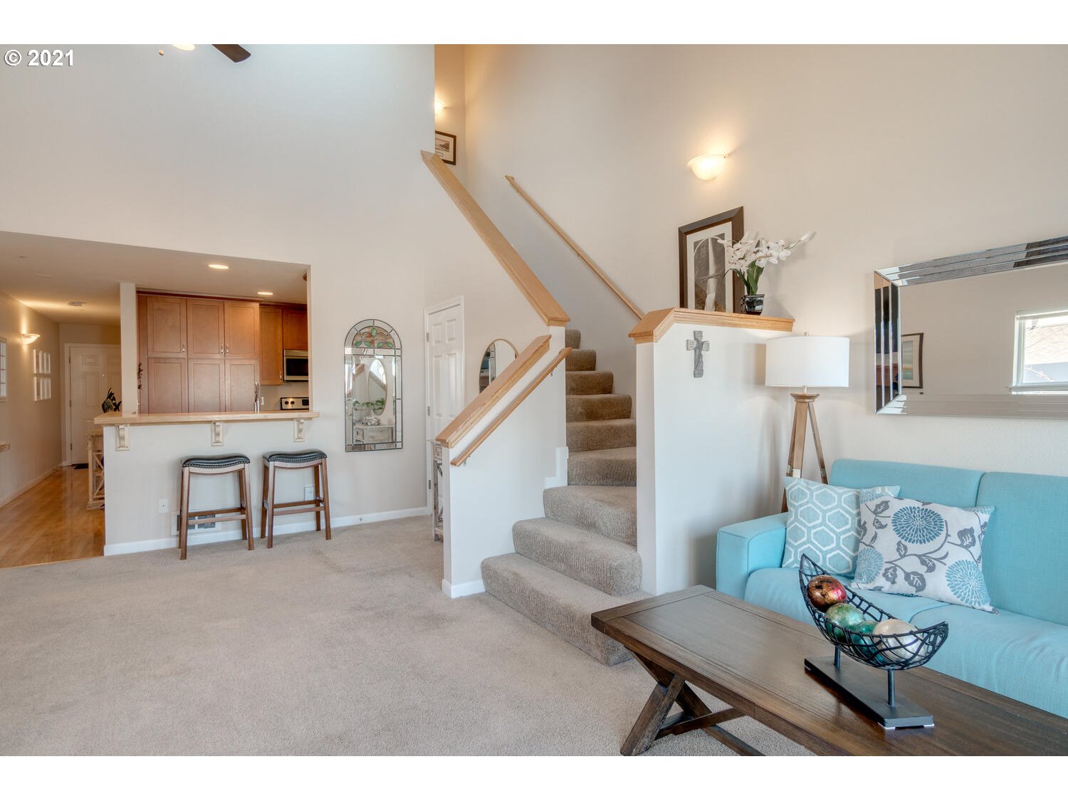 Photo #6: 21209845 Listing 