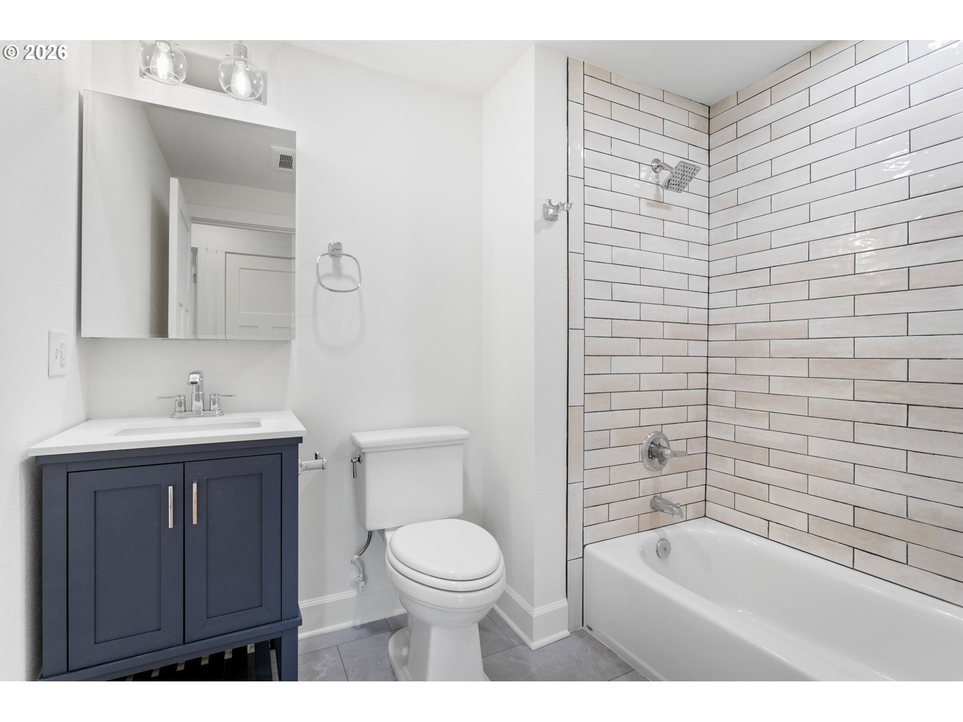 418 DEWEY ST, Oregon City, OR, 97045