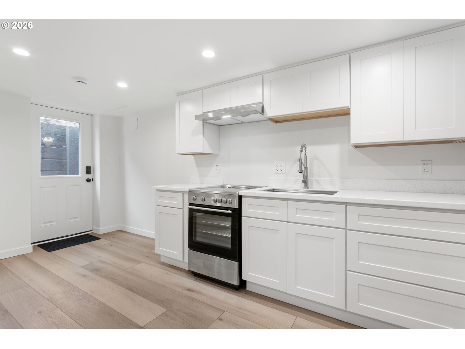 418 DEWEY ST, Oregon City, OR, 97045