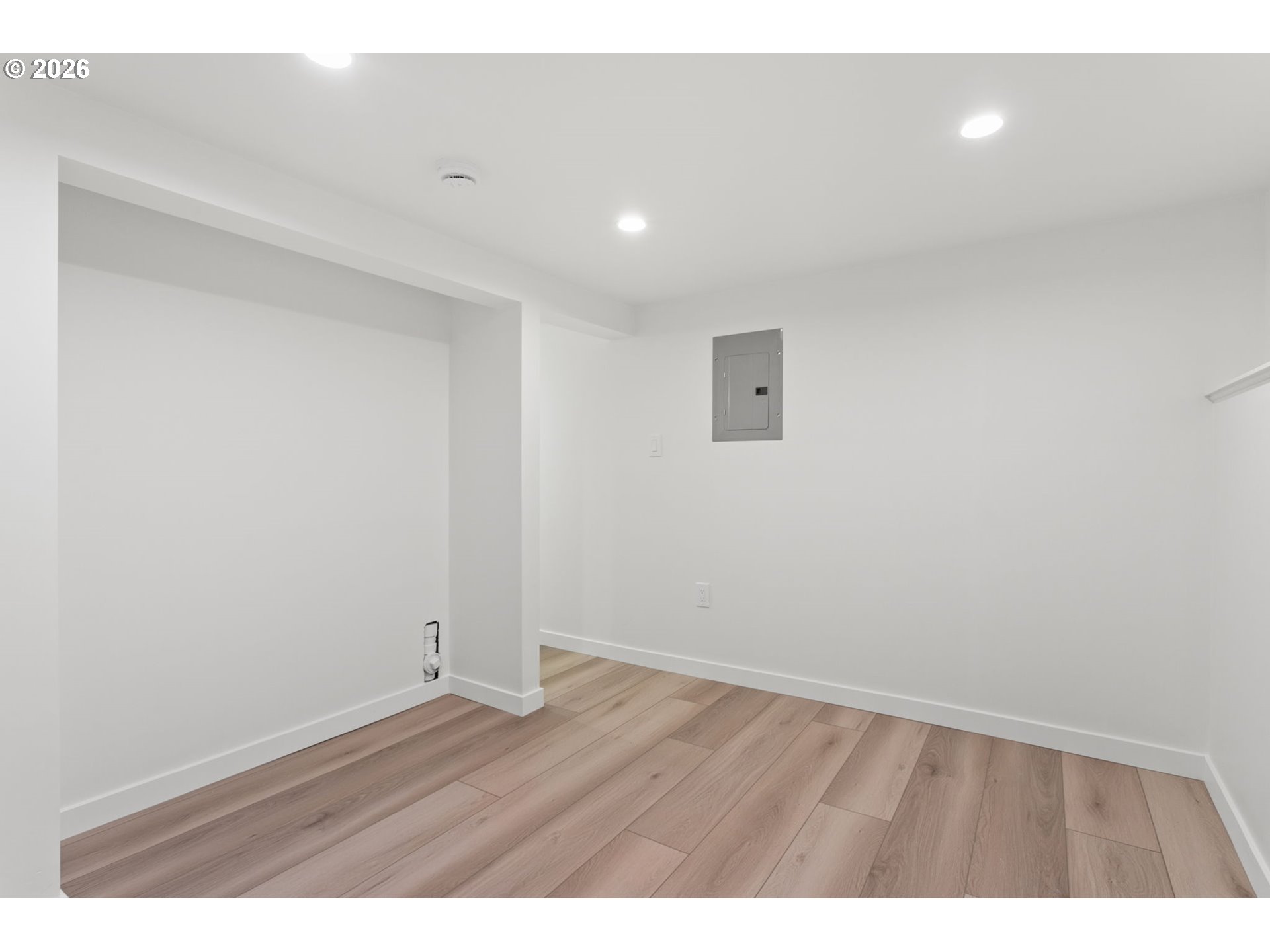 418 DEWEY ST, Oregon City, OR, 97045