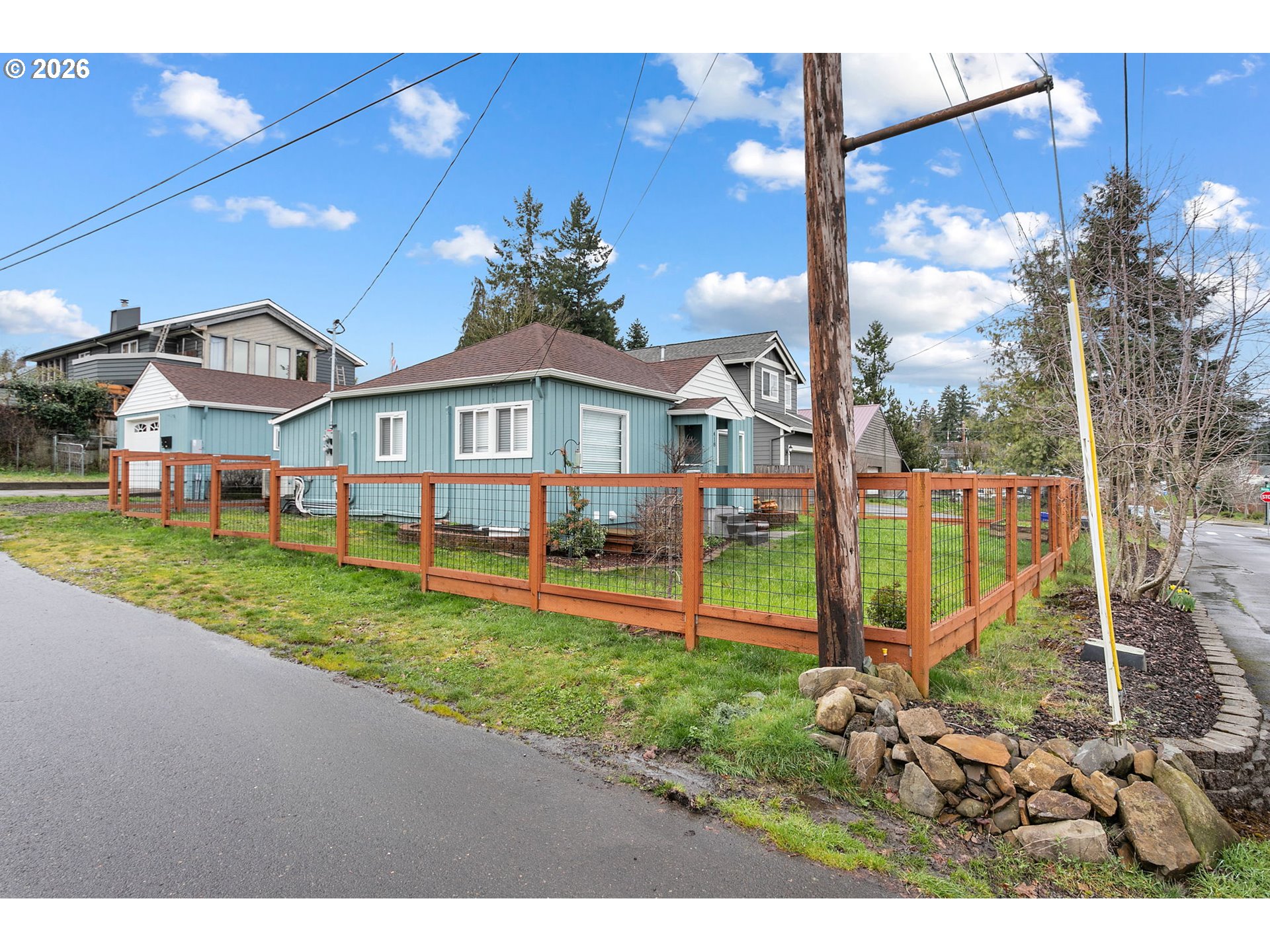 418 DEWEY ST, Oregon City, OR, 97045