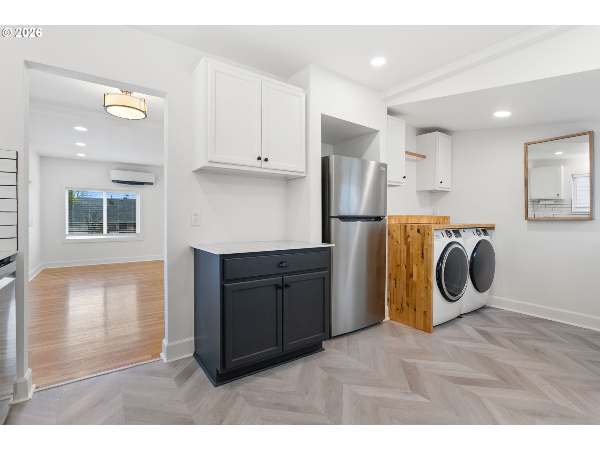 418 DEWEY ST, Oregon City, OR, 97045