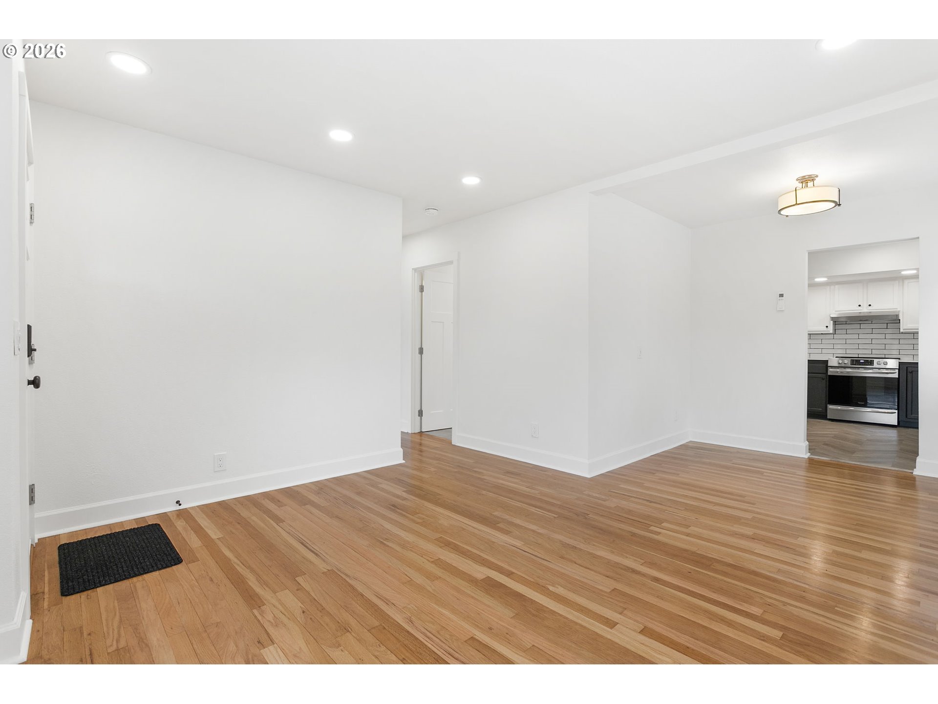 418 DEWEY ST, Oregon City, OR, 97045