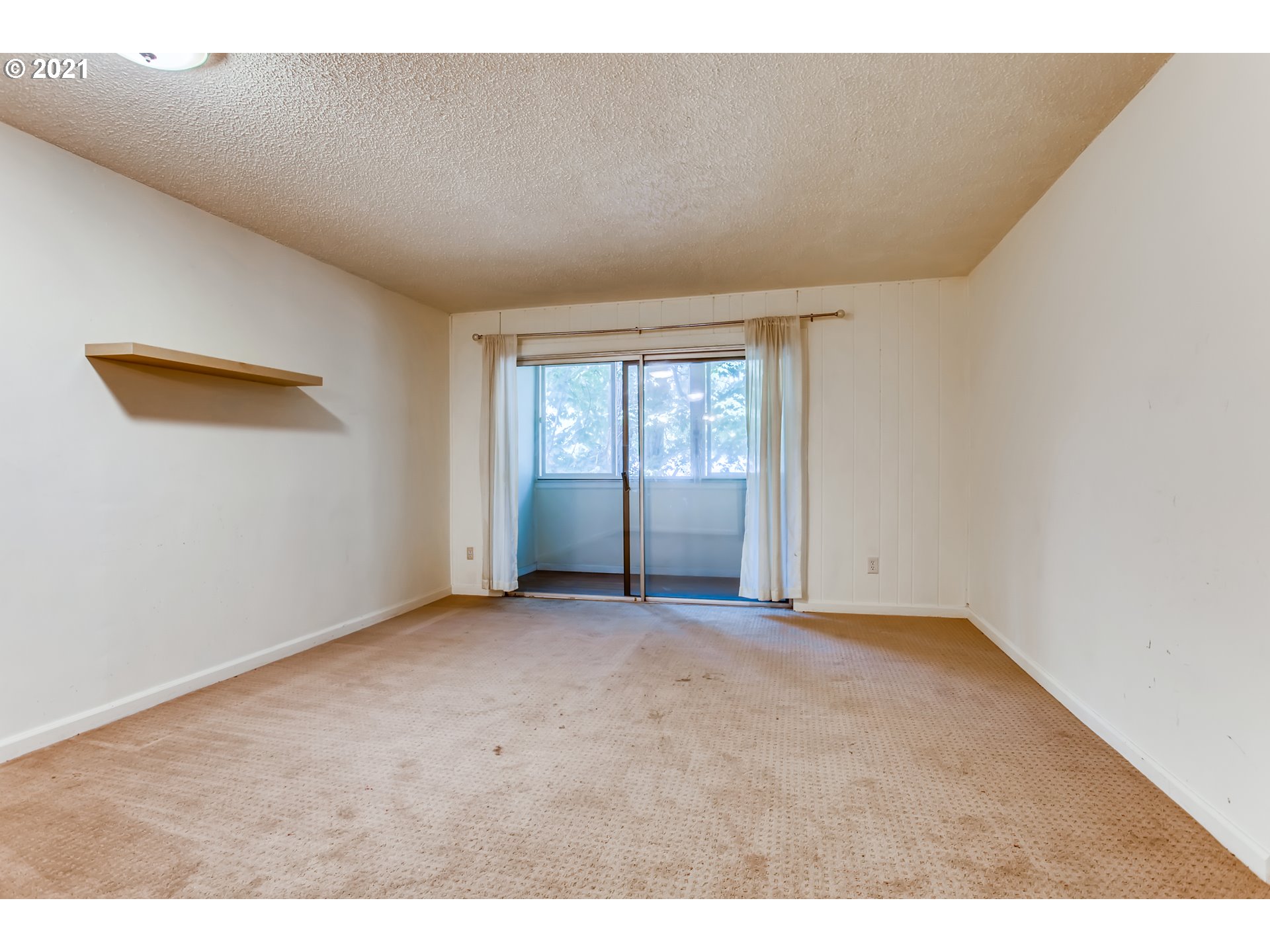 Photo #6: 21211627 Listing 