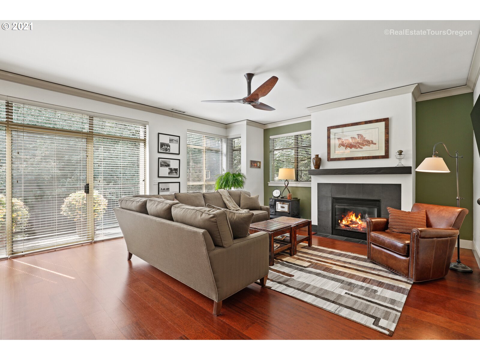 Photo #5: 21211922 Listing 