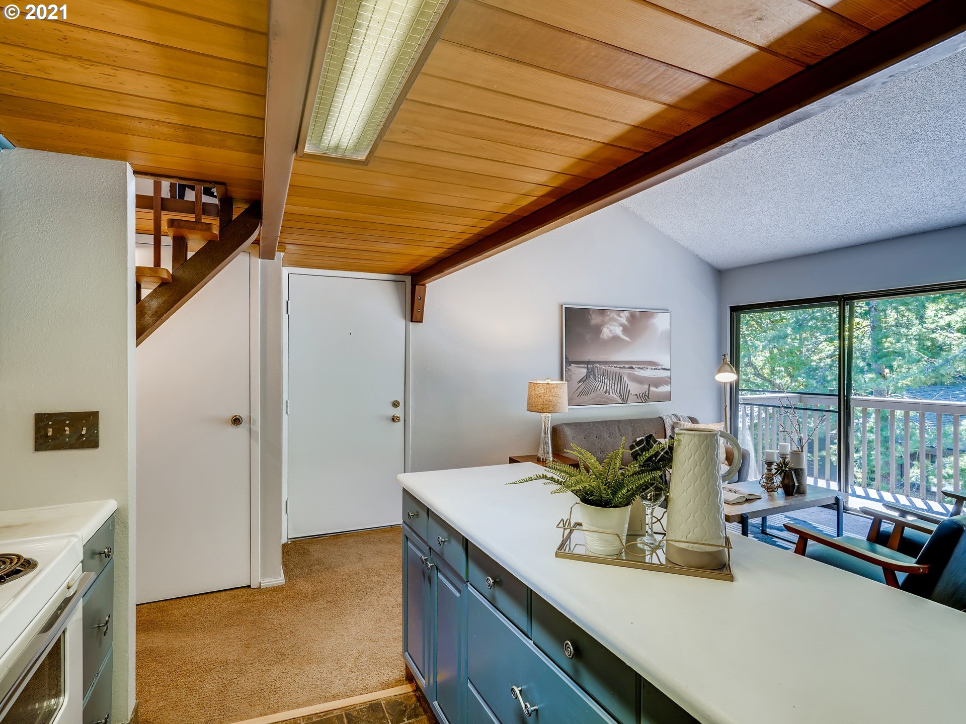 Photo #6: 21216917 Listing 