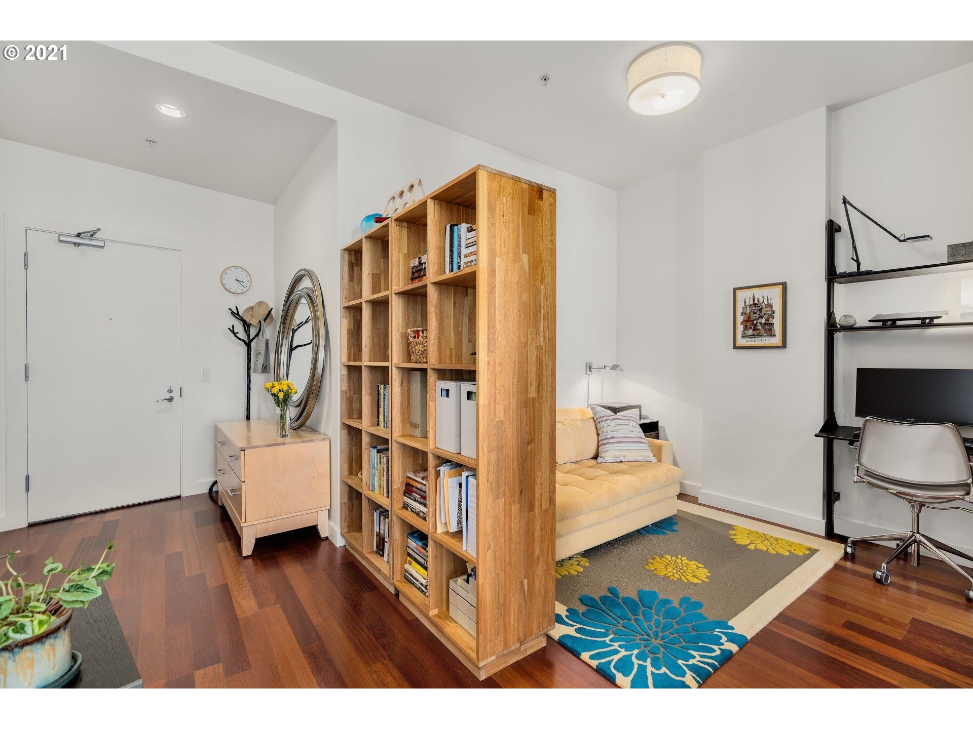 Photo #6: 21219093 Listing 