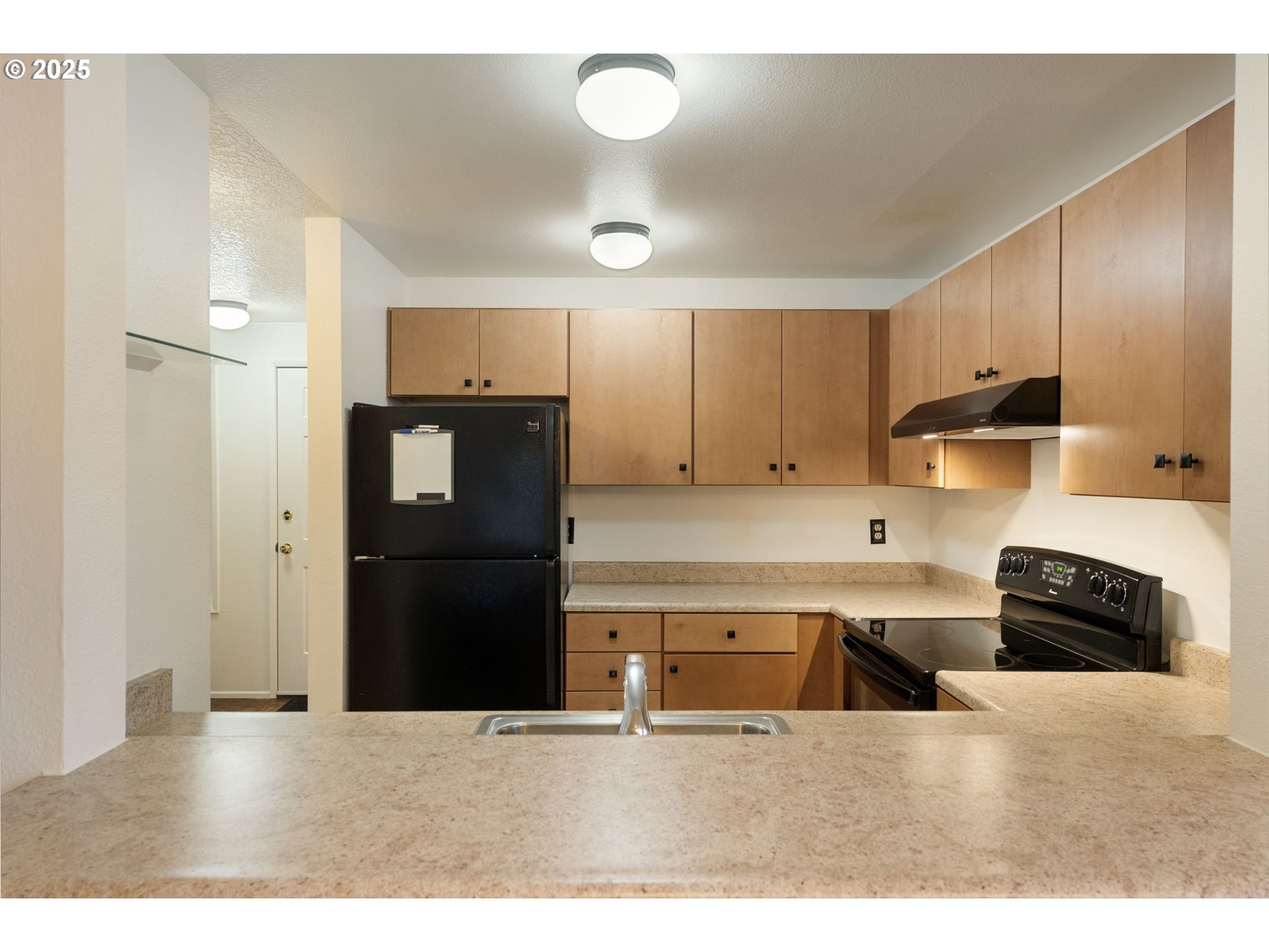 Photo #13: 212210843 Listing: Photo #13