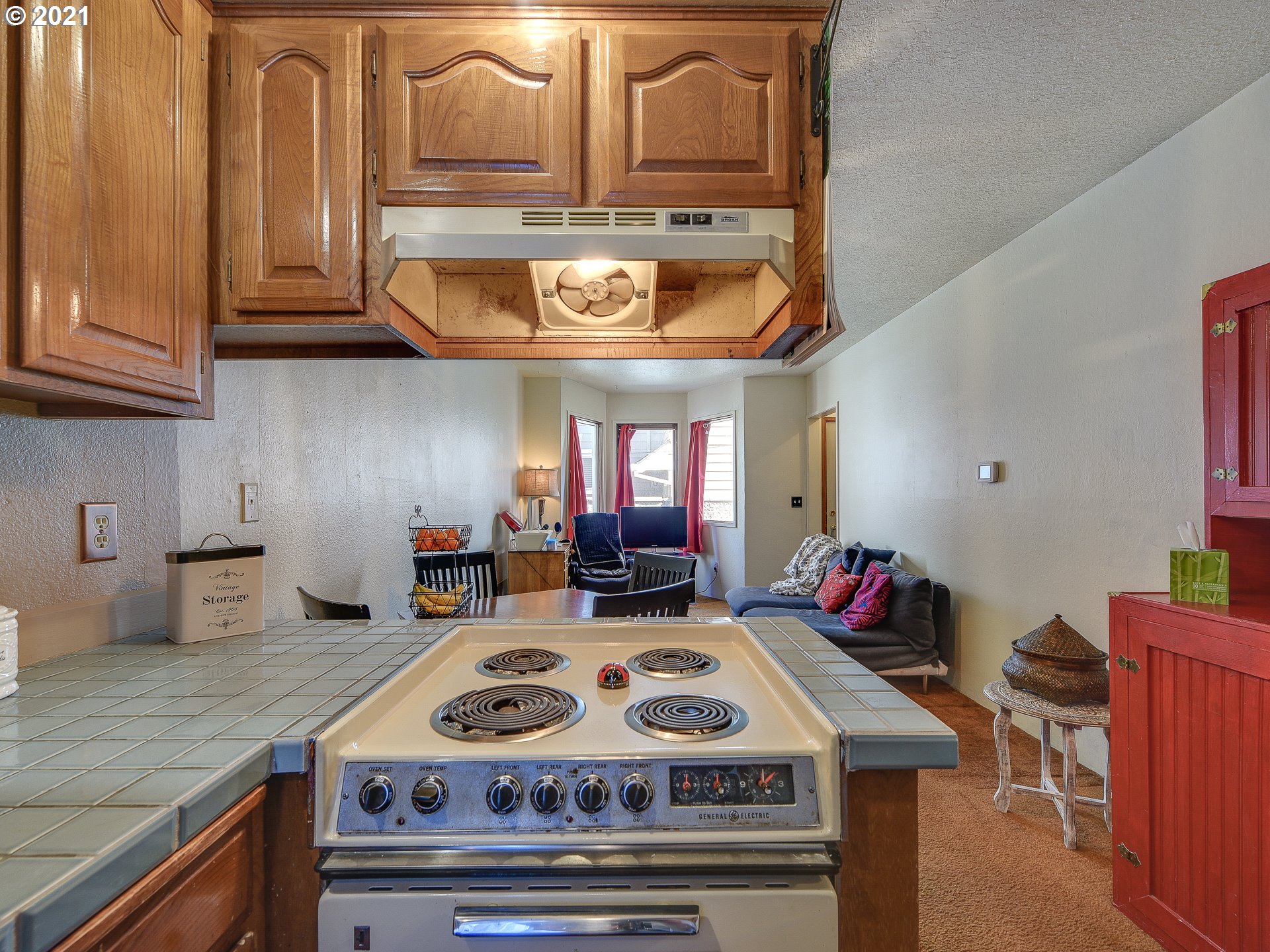 Photo #3: 21222588 Listing 