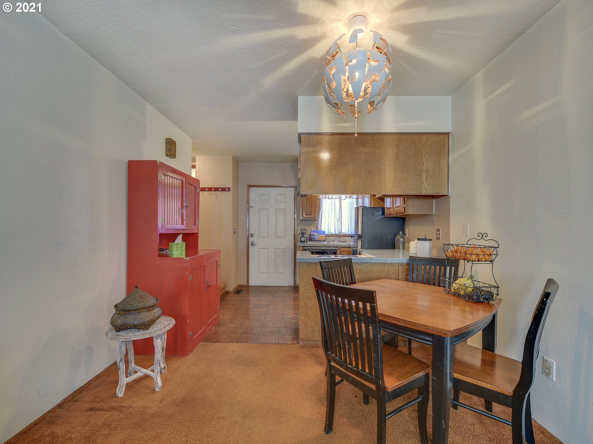 Photo #5: 21222588 Listing 