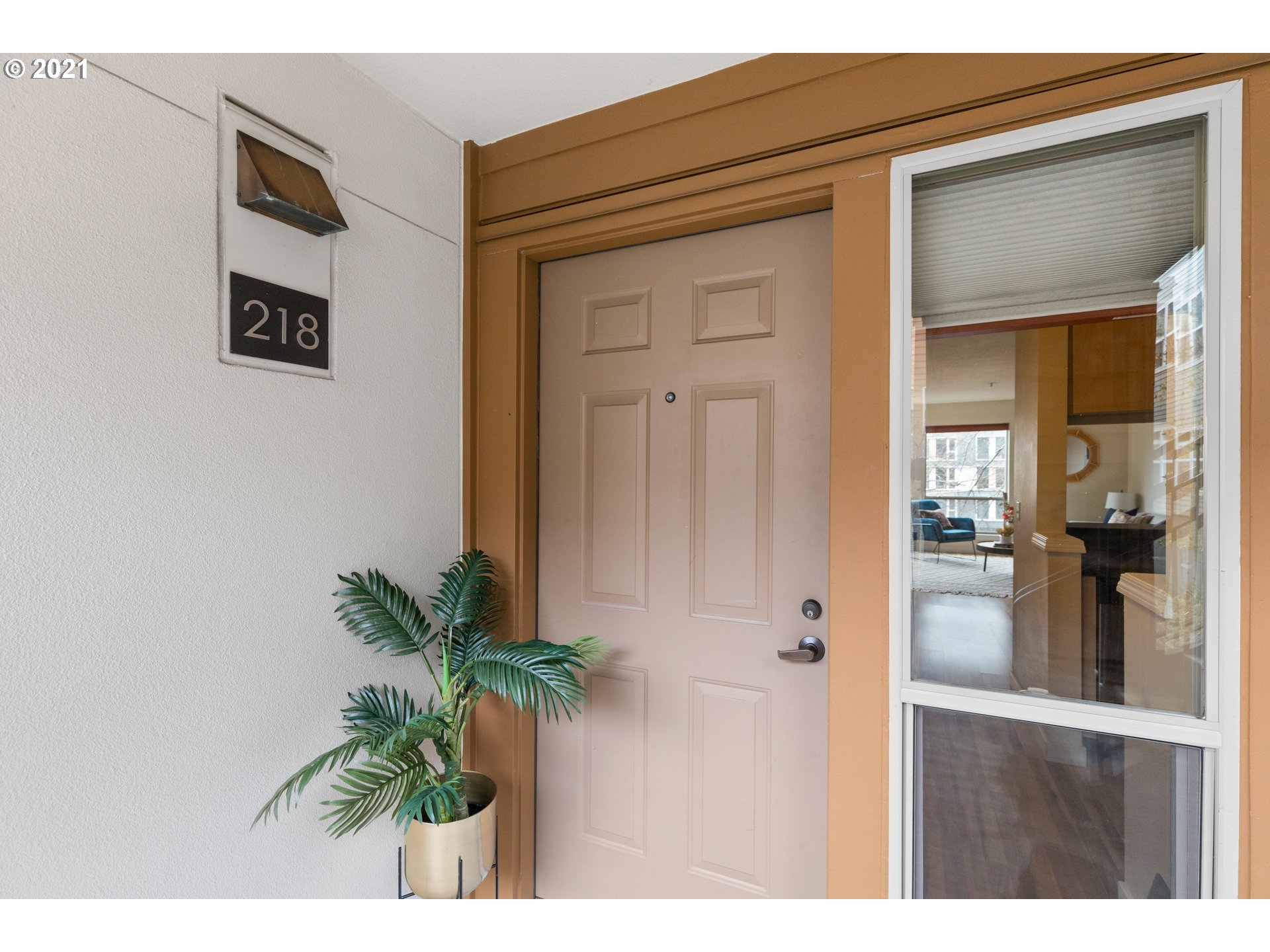 Photo #3: 21224094 Listing 