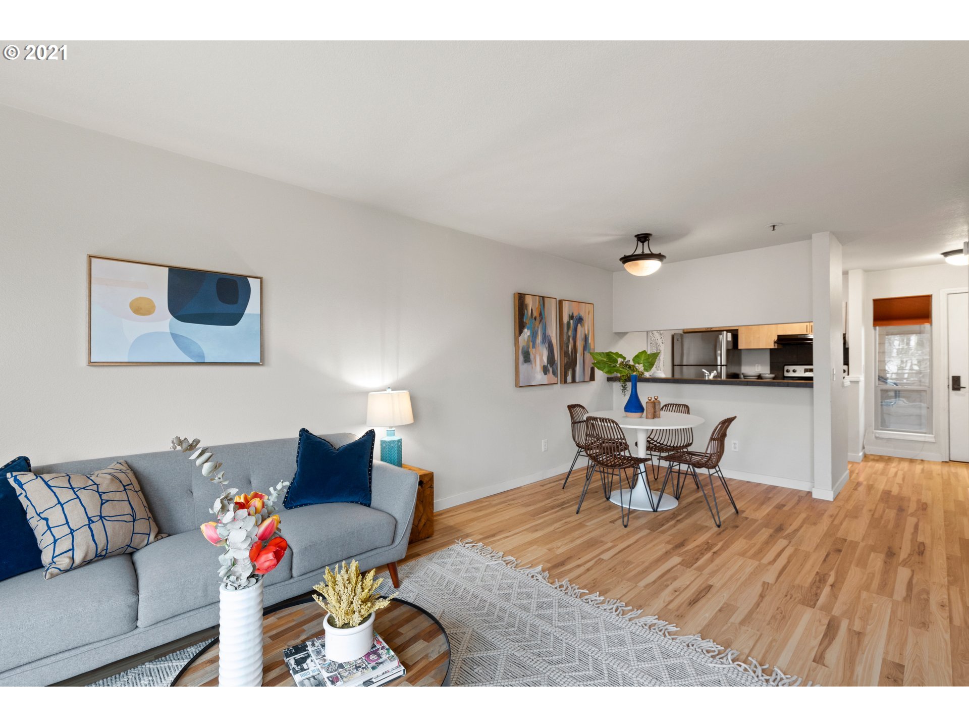 Photo #6: 21224094 Listing 
