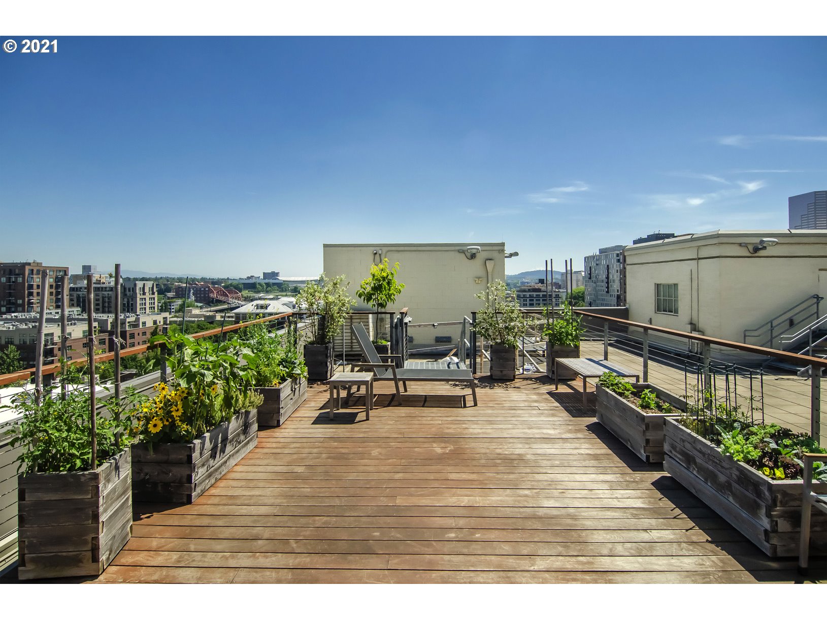 Photo #2: 21224252 Listing 