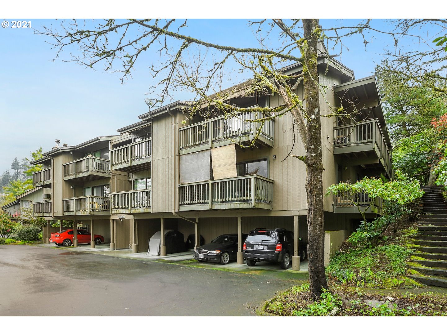 Photo #3: 21225288 Listing 