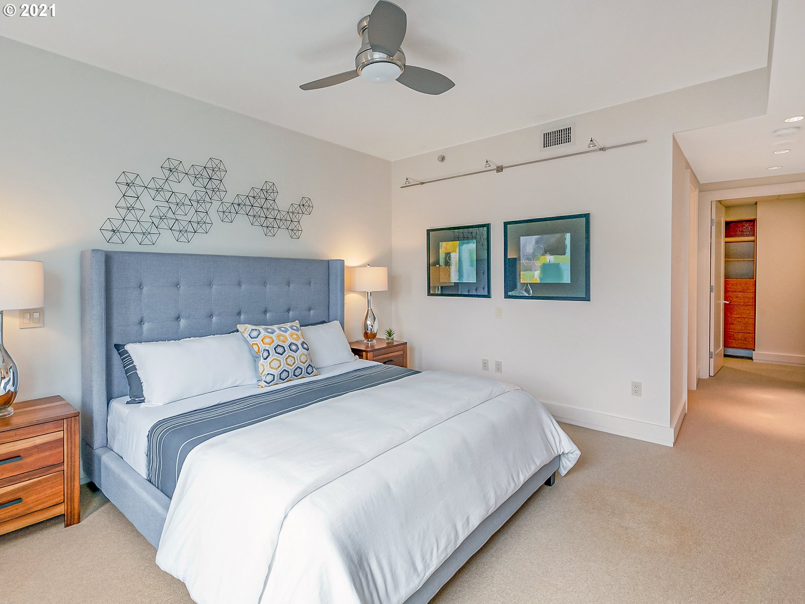 Photo #4: 21226946 Listing 