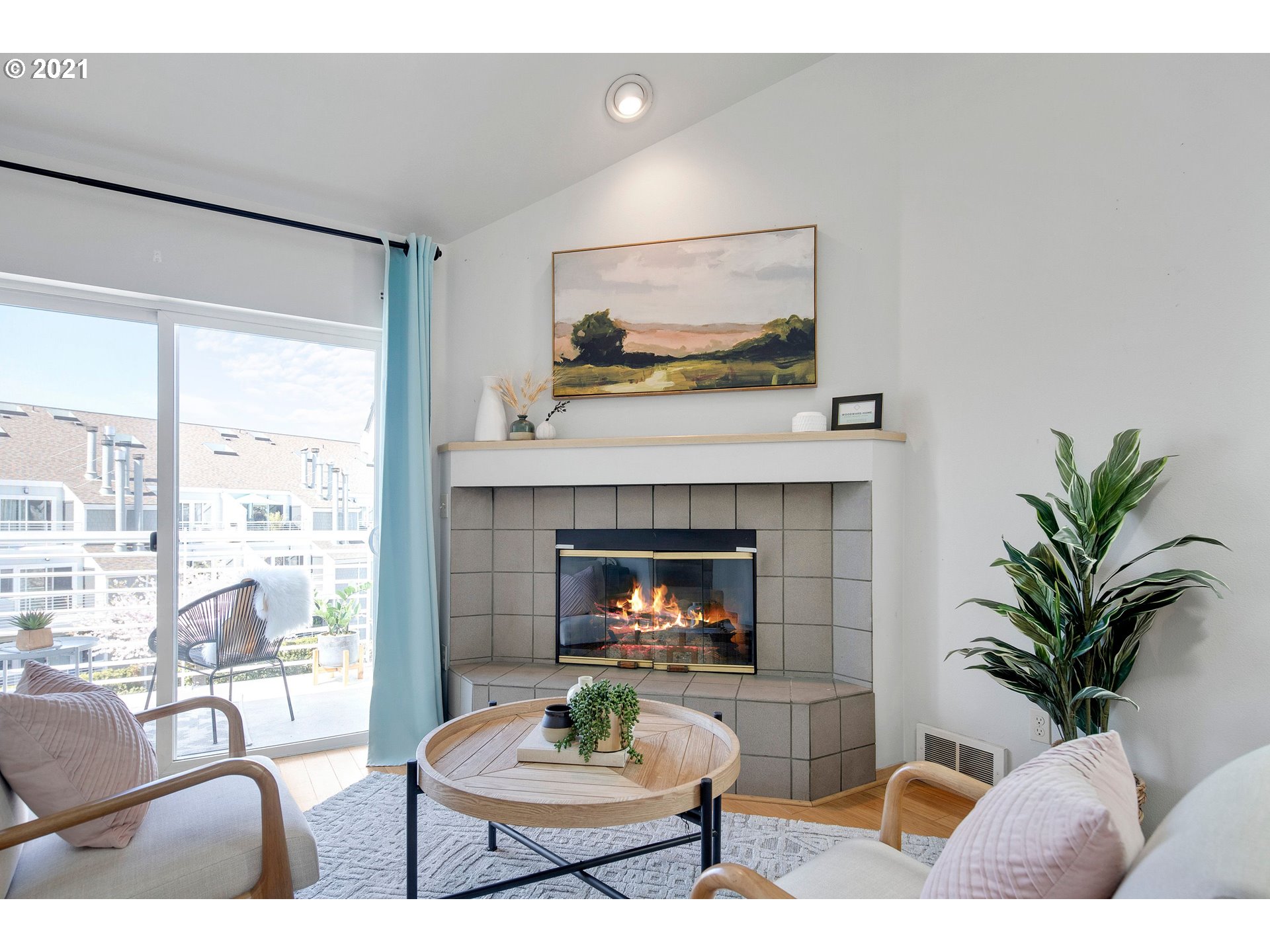 Photo #3: 21227285 Listing 