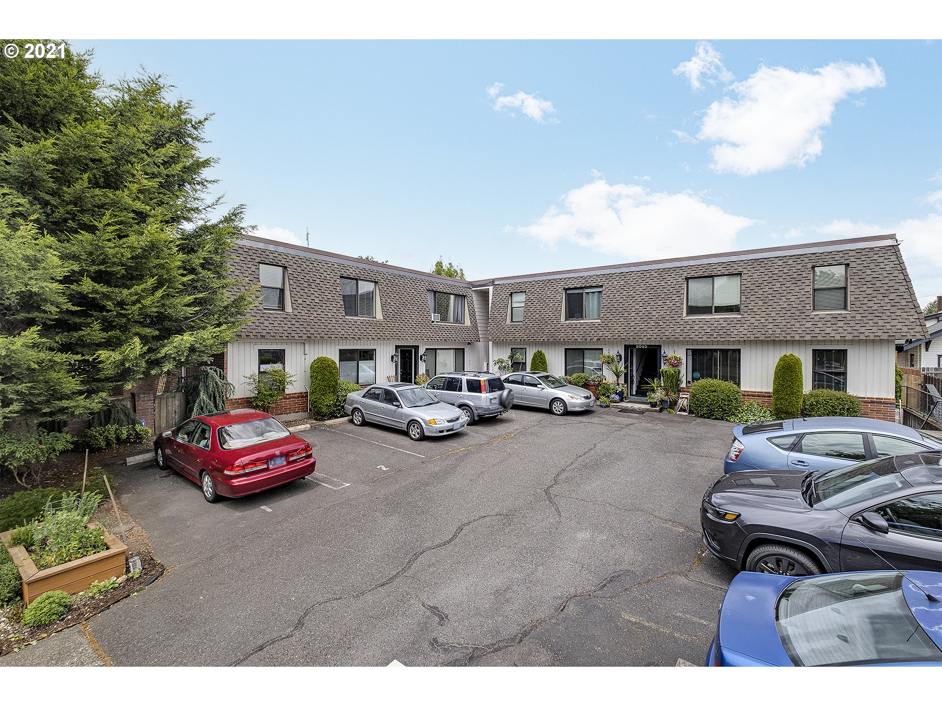 MLS: 21231637 Condo For Sale