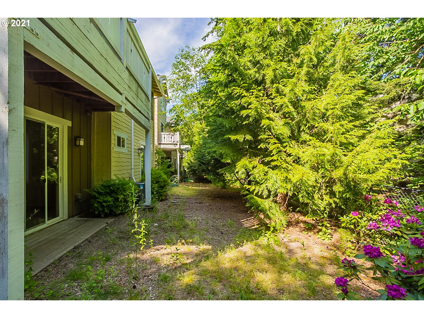 Photo #5: 21232149 Listing 