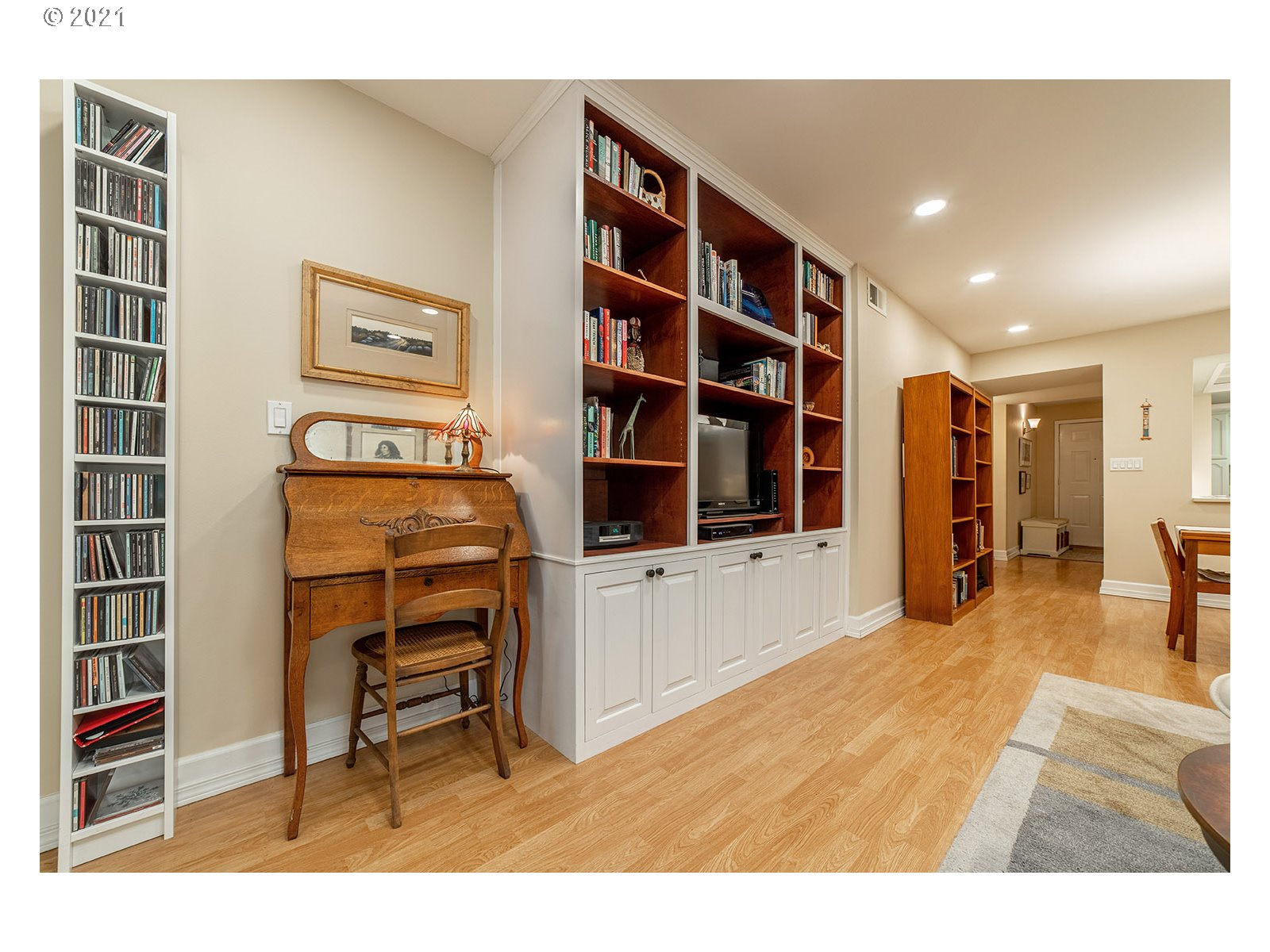 Photo #3: 21243327 Listing 