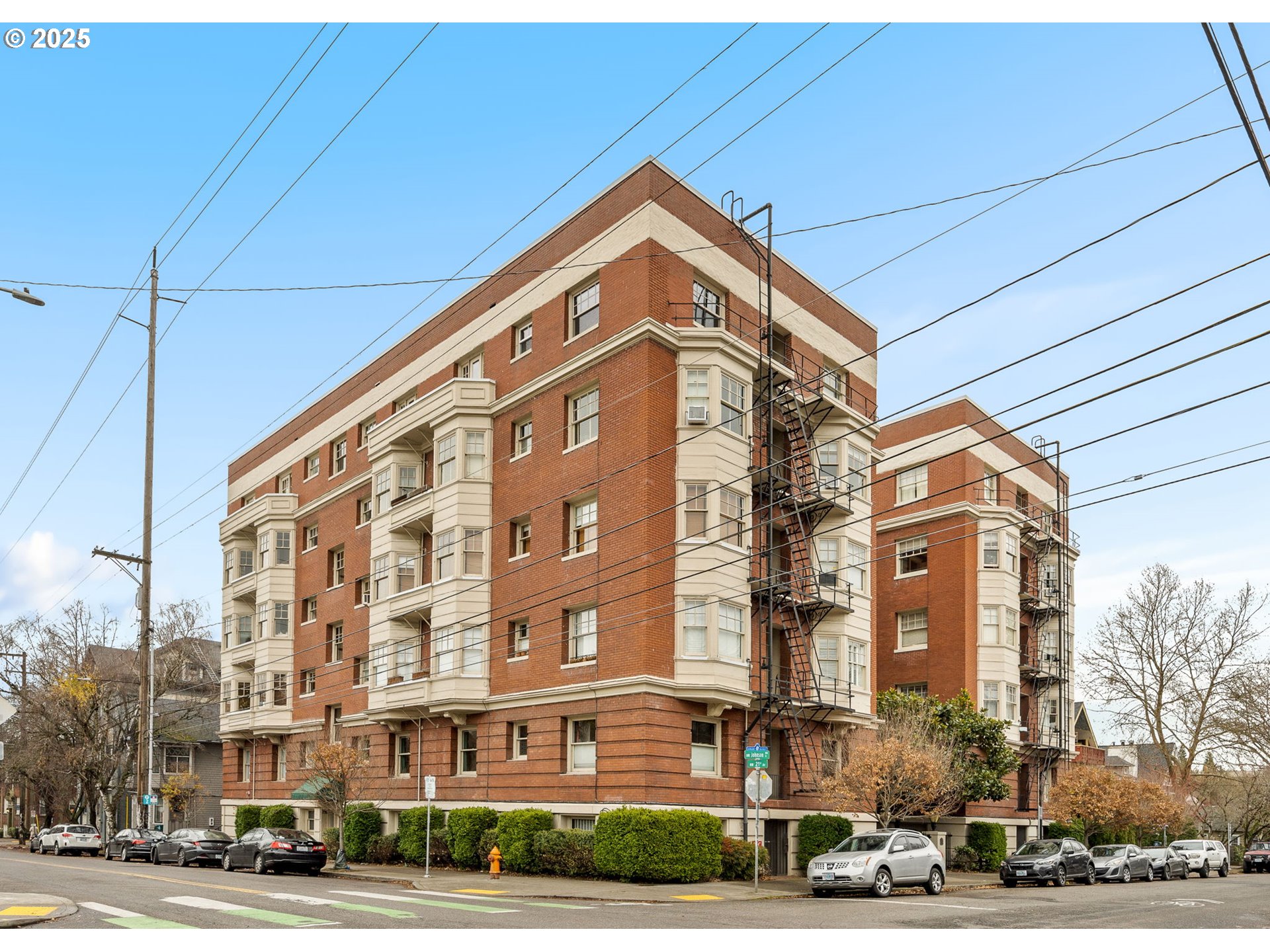 Photo #3: 212435545 Listing: Photo #3